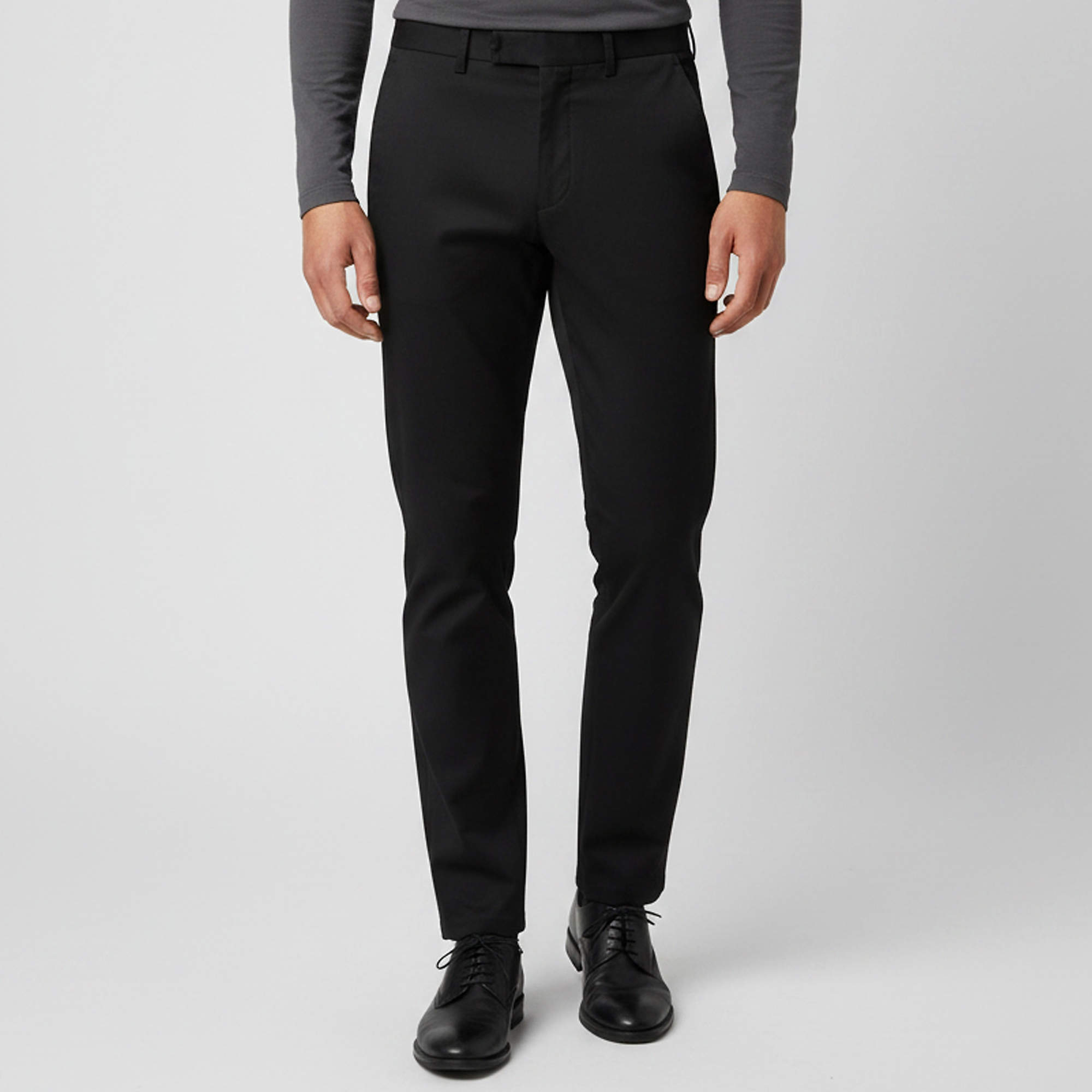 مملوكة مسبقًا Tom Ford Black Wool and Satin Paneled Tuxedo Trousers XL
