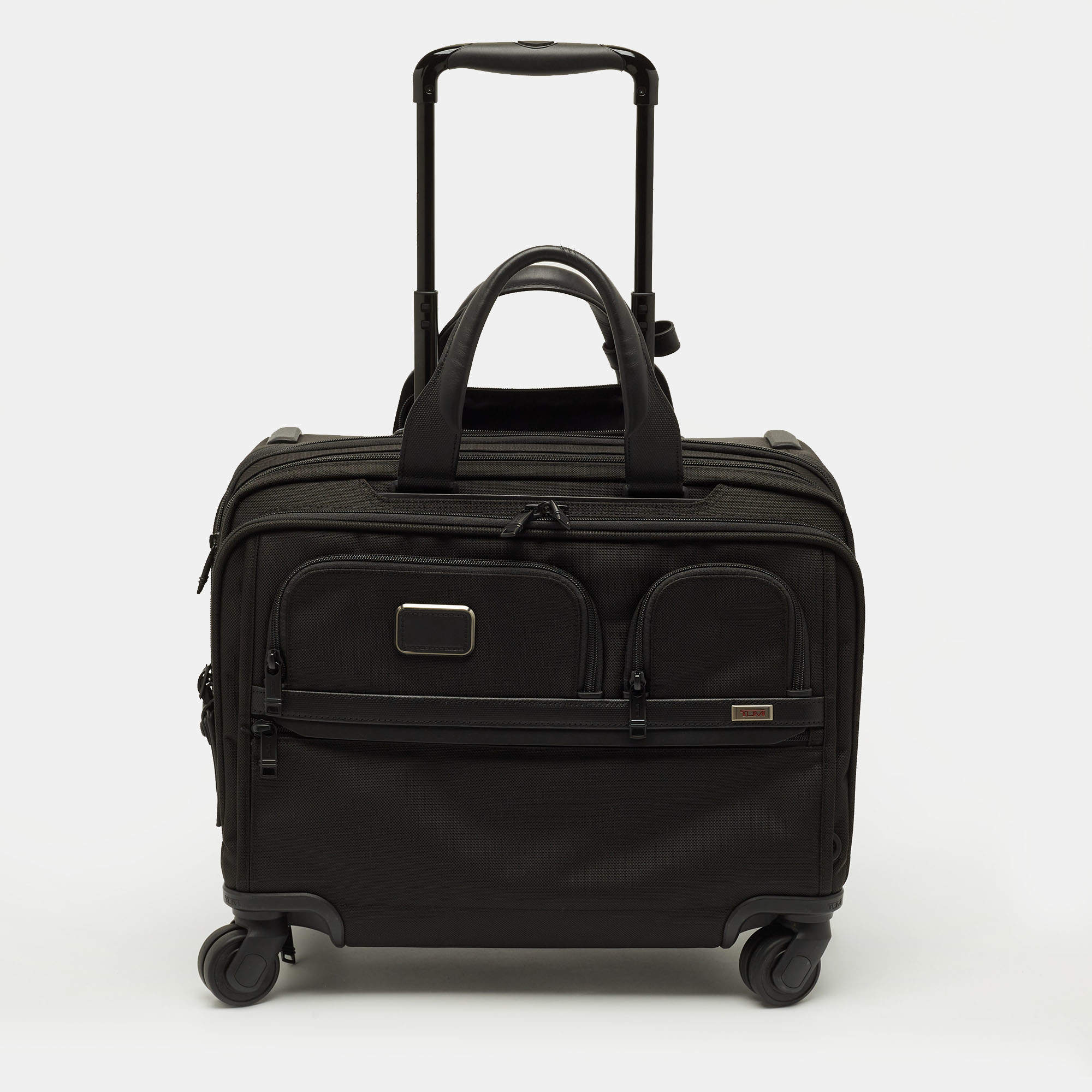 Pre Owned حقيبة مستندات تومي ألفا 3 ديلوكس نايلون أسود بأربع عجلات