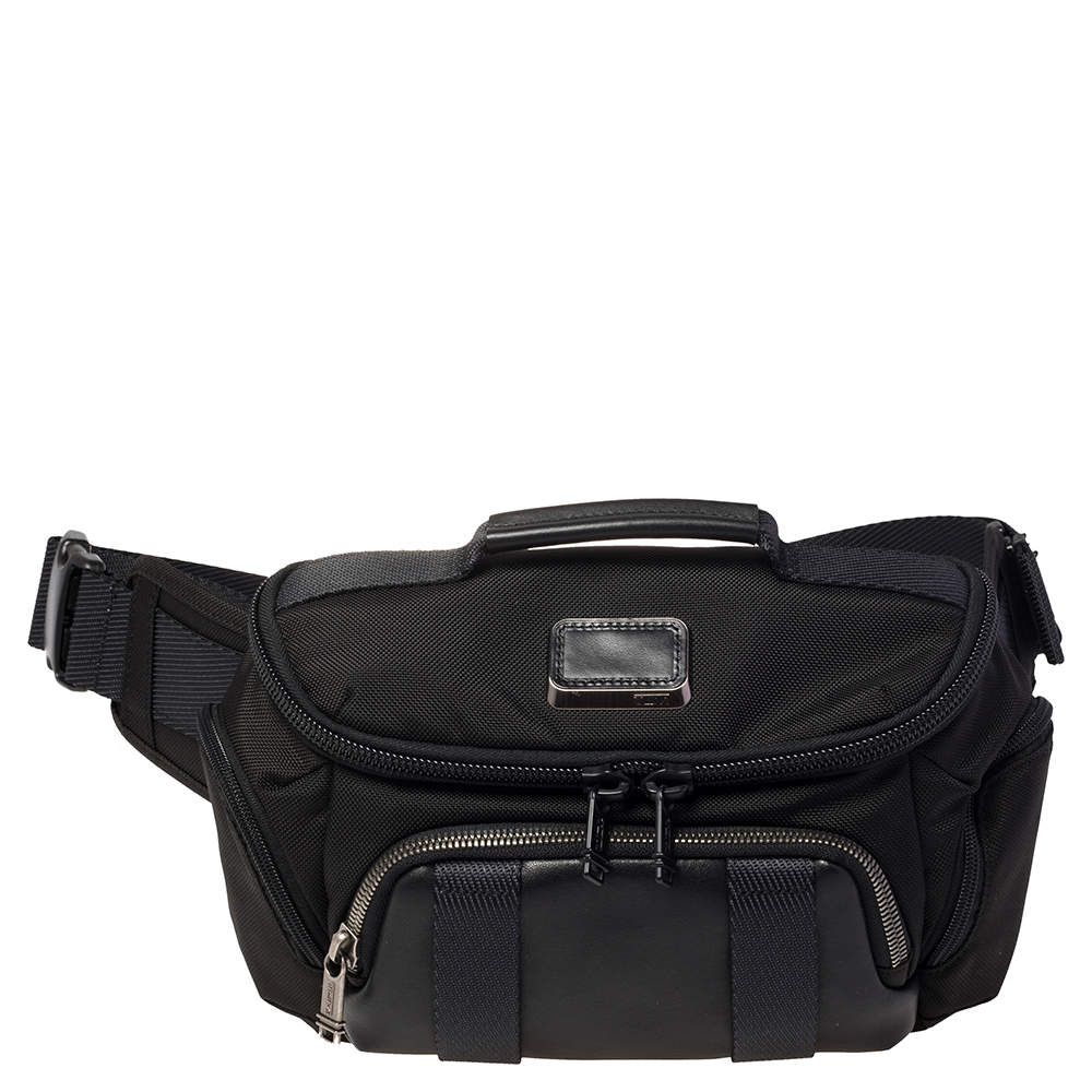 Pre Owned Tumi Black Nylon and Leather Newport Utility Belt Pouch