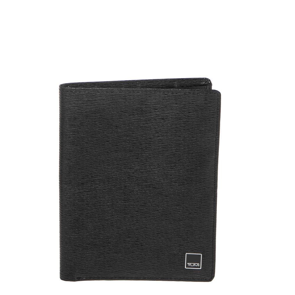 Pre Owned Tumi Black Textured Leather Passport Case