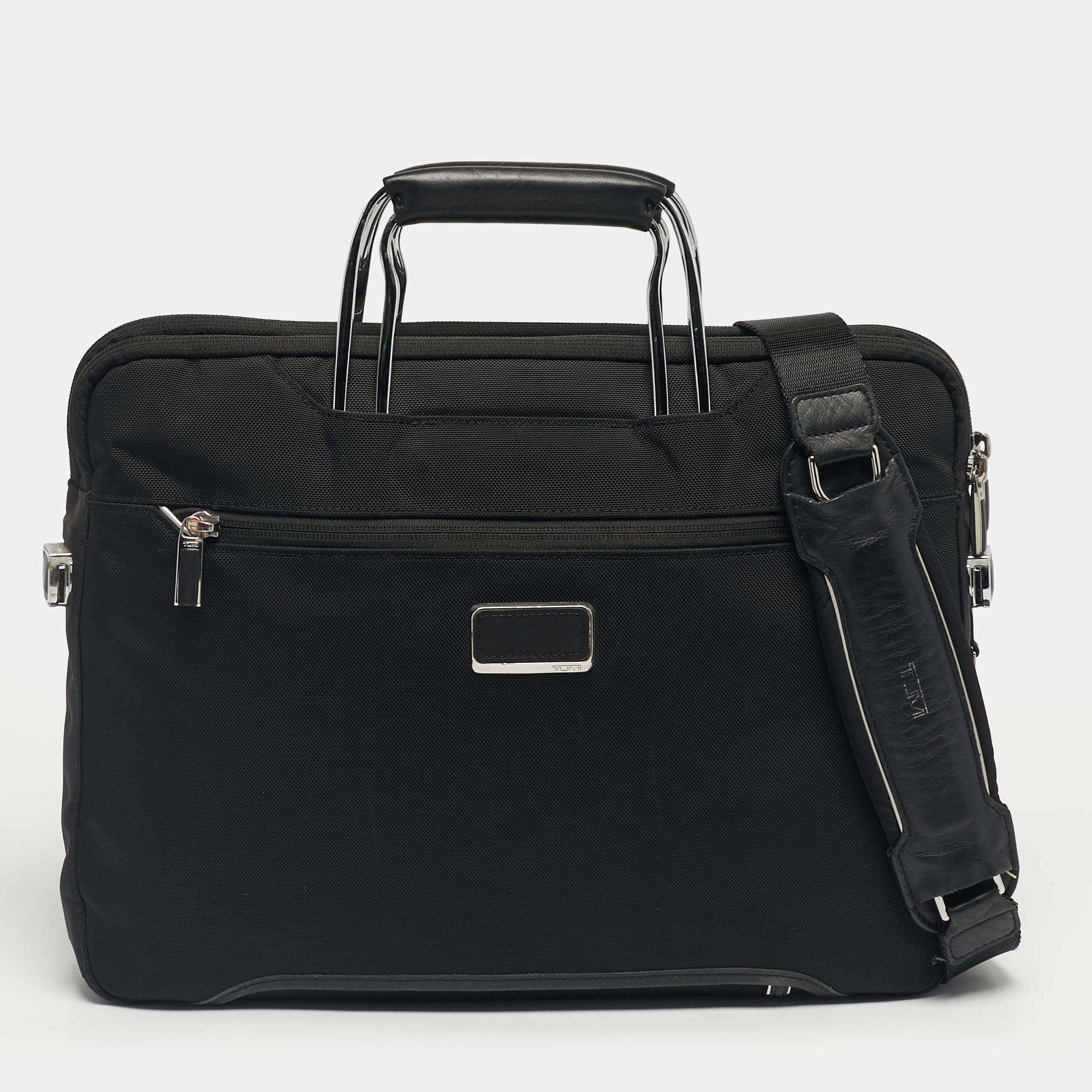 Pre Owned TUMI Black Leather and Nylon Hamilton Slim Briefcase Bag