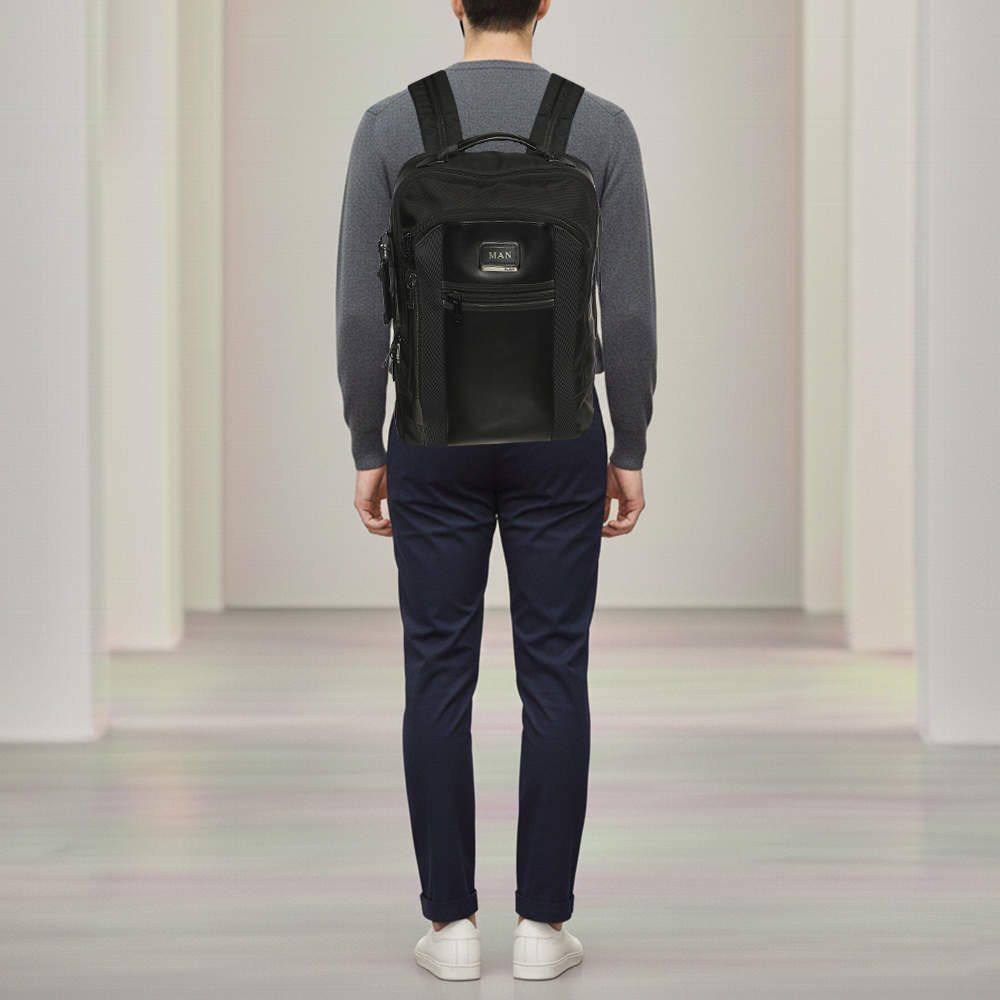 TUMI Clayton Backpack レザー リュック ブラウン タグ付き TUMI Dark Brown/Black Leather Clayton Backpack TUMI | TLC