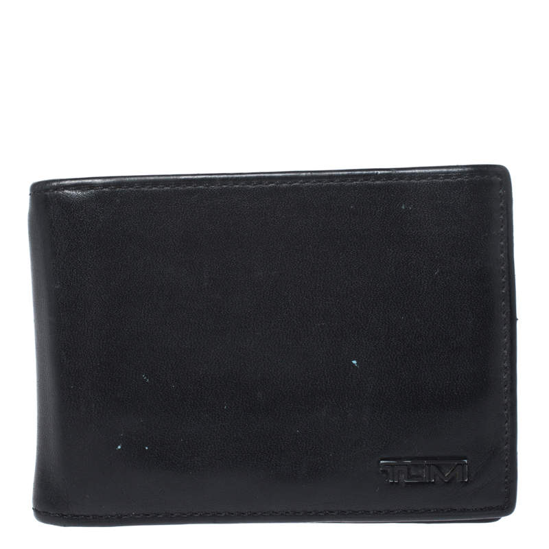 Tumi Black Leather Money Clip Bifold Wallet TUMI | The Luxury Closet