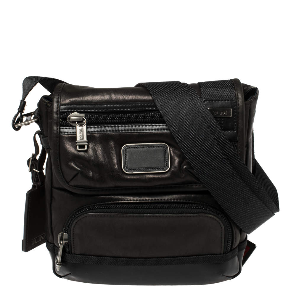 luxury-men-tumi-used-bags- 