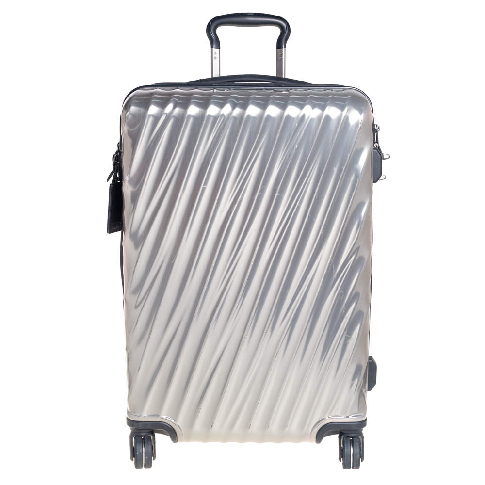 Pre Owned TUMI Sliver Polycarbonate 19 Degree International Carry On Luggage