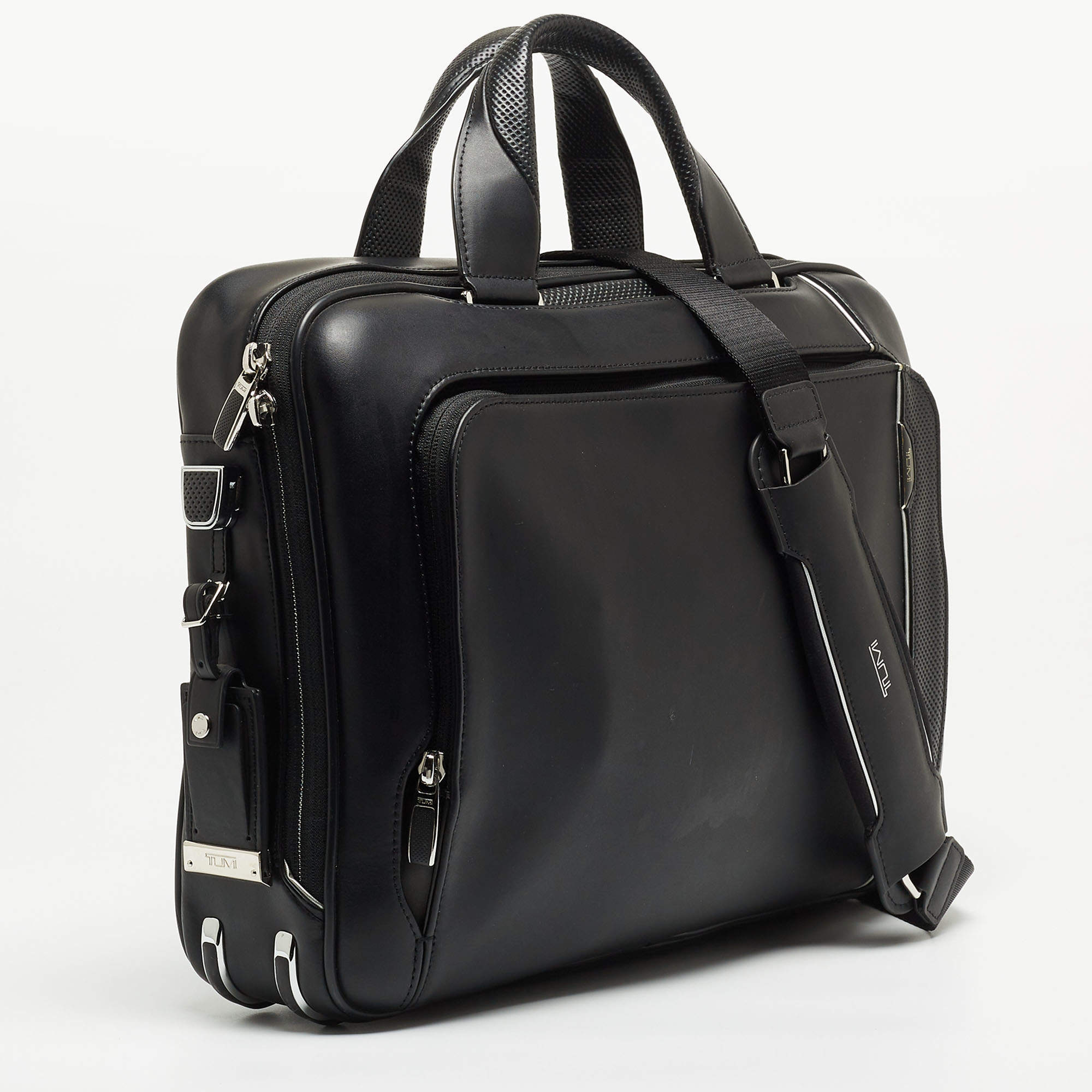 Tumi sadler brief leather sale