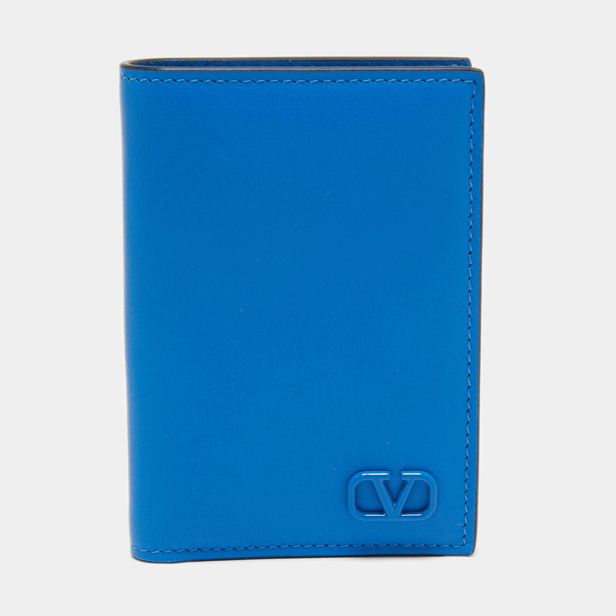Pre Owned Valentino Blue Leather Vlogo Card Case
