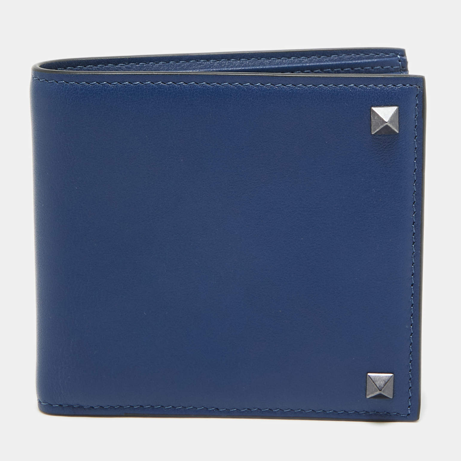 Pre Owned Valentino Navy Blue Leather Rockstud Bifold Wallet