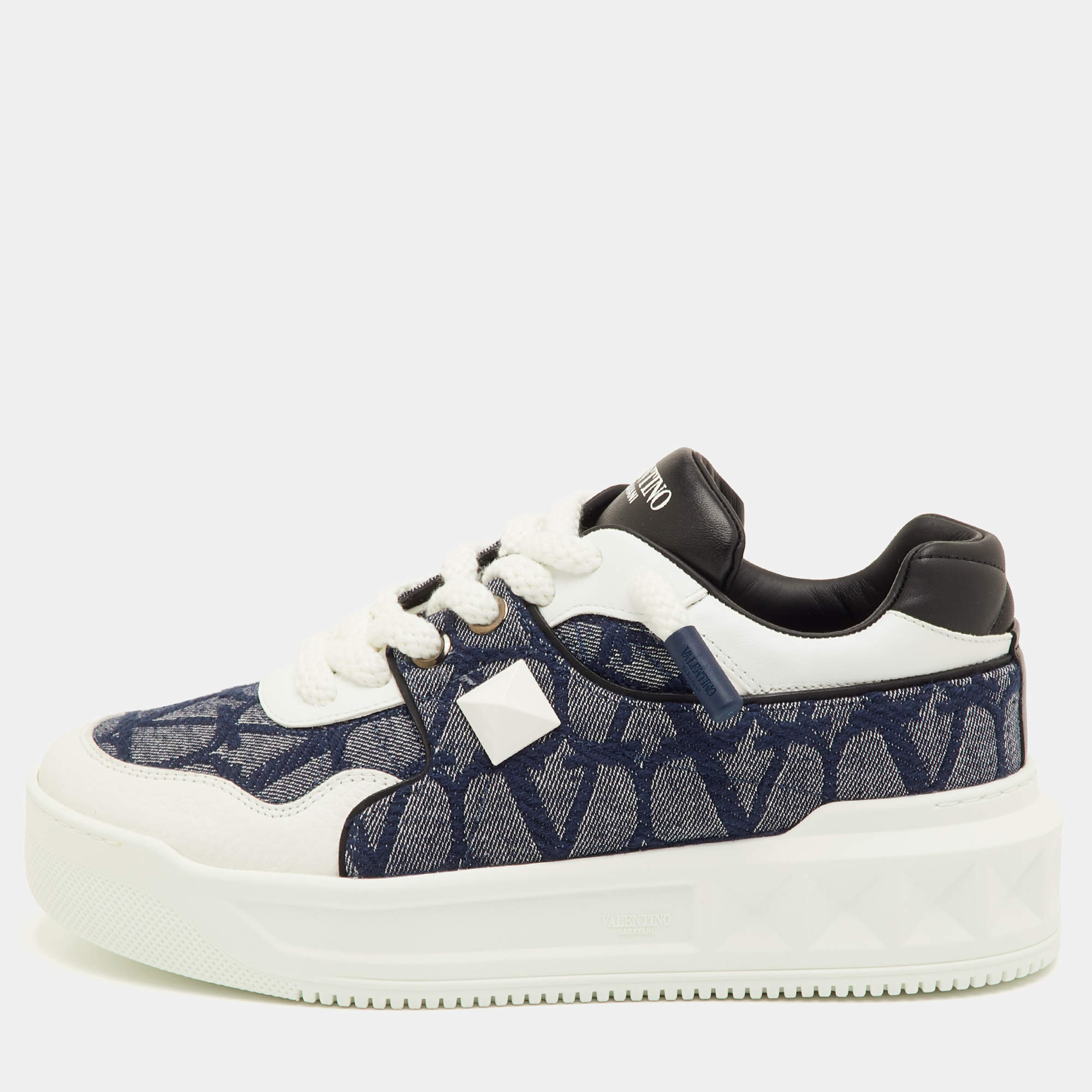 Pre Owned Valentino One Stud XL Size 41.5 Navy Blue/White Toile Iconographe Jacquard and Leather Sneakers