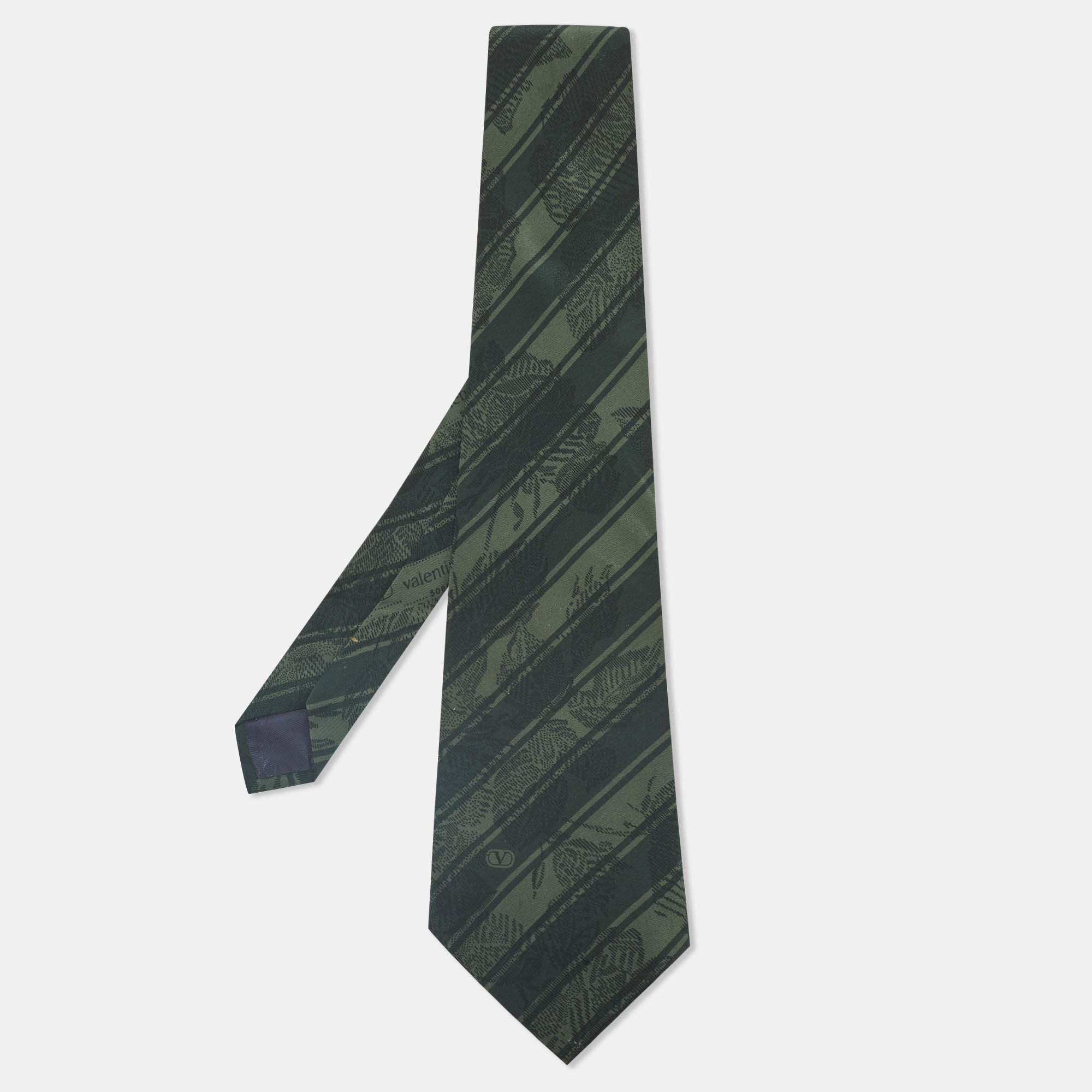 Pre Owned Valentino Vintage Green Printed Silk Traditional Tie
