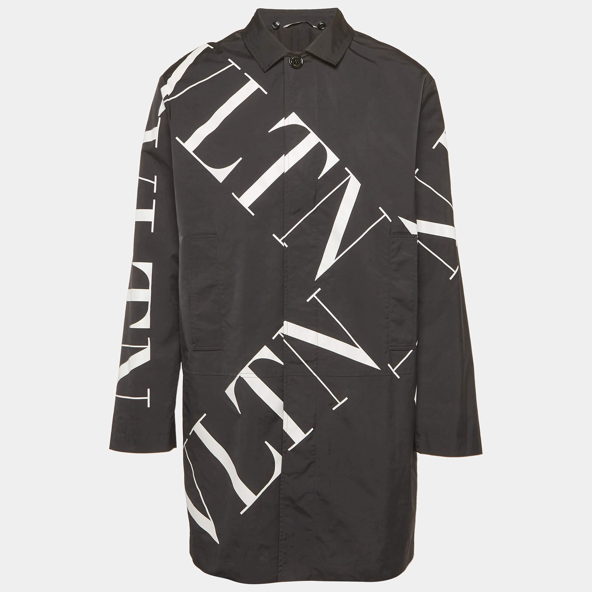 مملوكة مسبقًا جواكيت باركا فالنتينو صناعية بشعار مطبوع سوداء مقاس إكسترا لارج