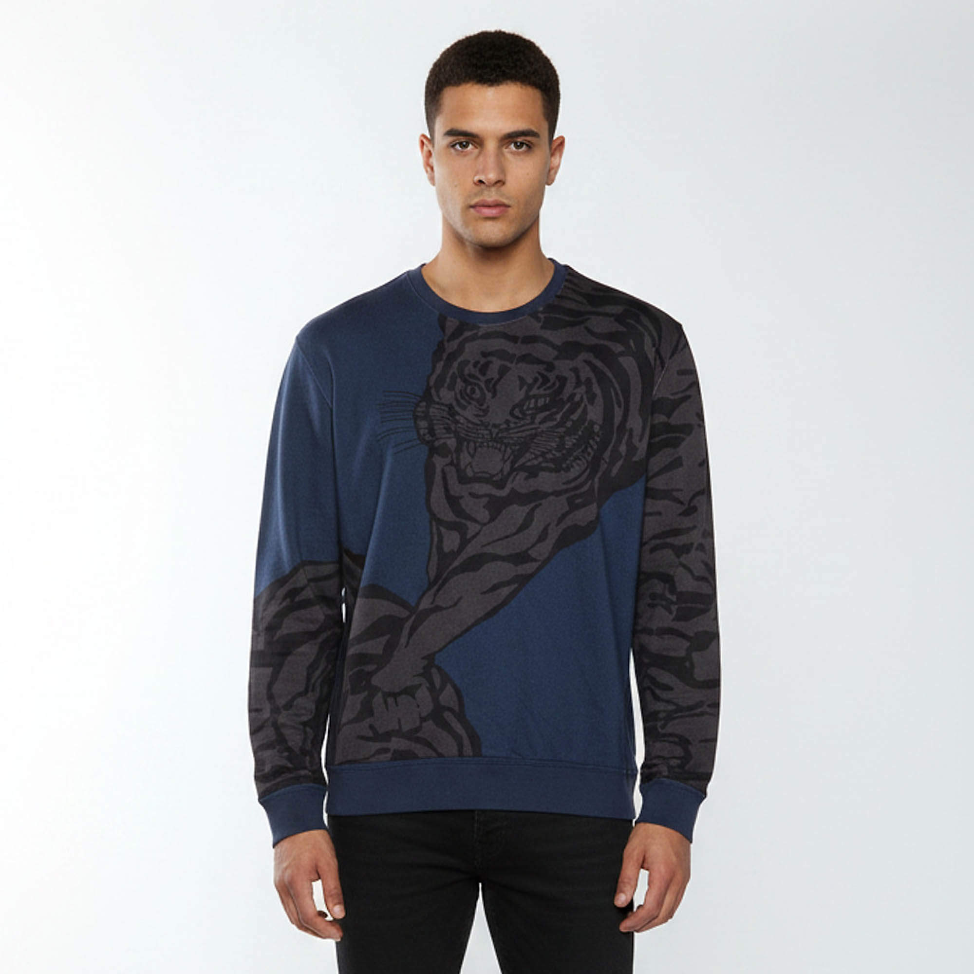 Pre Owned Valentino Navy Blue Tiger Print Cotton Crewneck Sweatshirt XL
