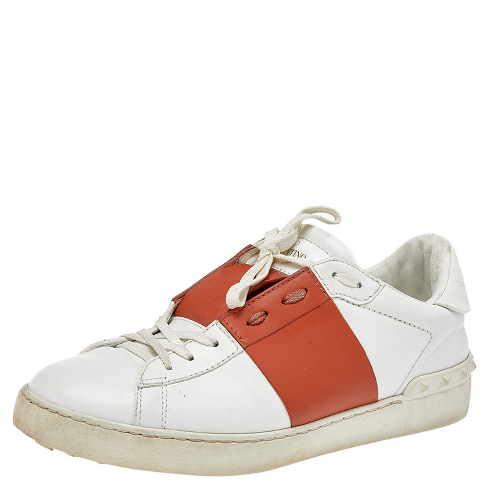 Valentino White Leather Rockstud Low Top Sneakers Size 41.5