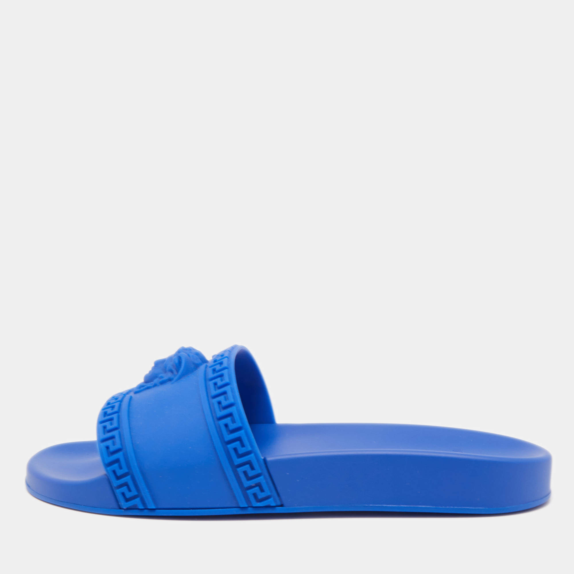 Pre Owned Versace Blue Rubber Flat Slides Size 41