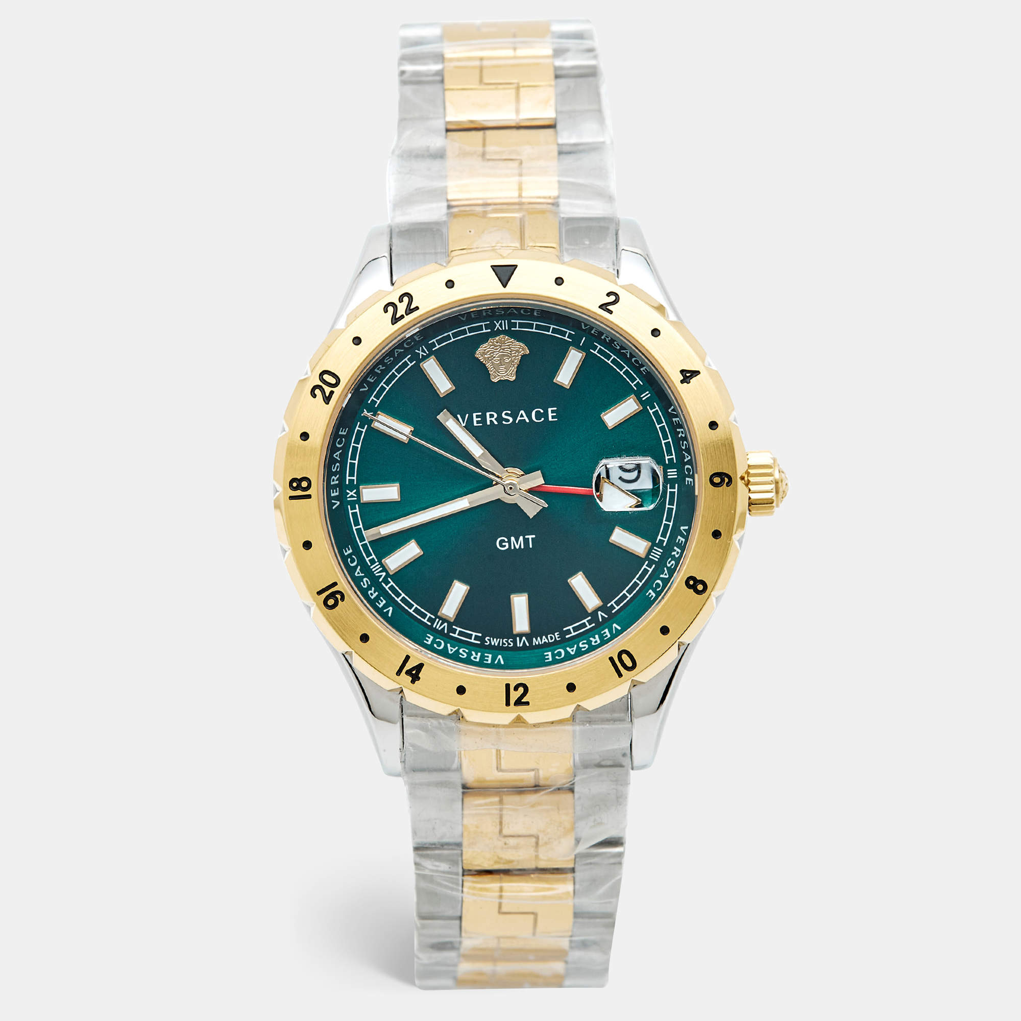 Pre Owned Versace Green Two-Tone Stainless Steel Hellenyium GMT V11050015 Unisex Wristwatch 42 mm