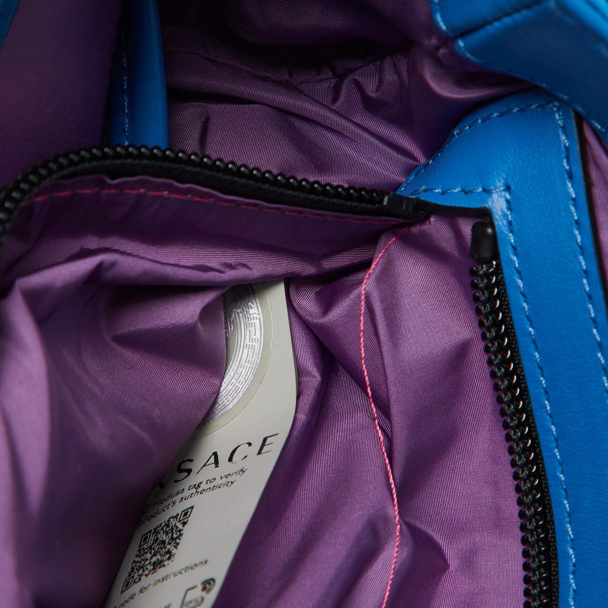VERSACE★素敵！Blue Nylon LA MEDUSA LOGO Messenger Bag Versace Blue Nylon La Medusa Flap Messenger Bag Versace | TLC