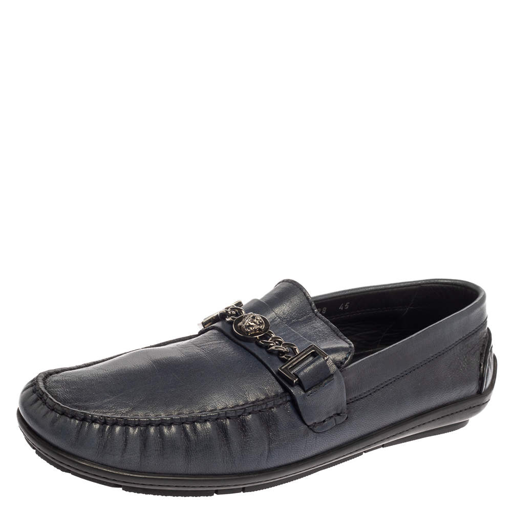 مملوكة مسبقًا Versace Blue Leather Medusa Icon Chain Detail Loafers Size 45