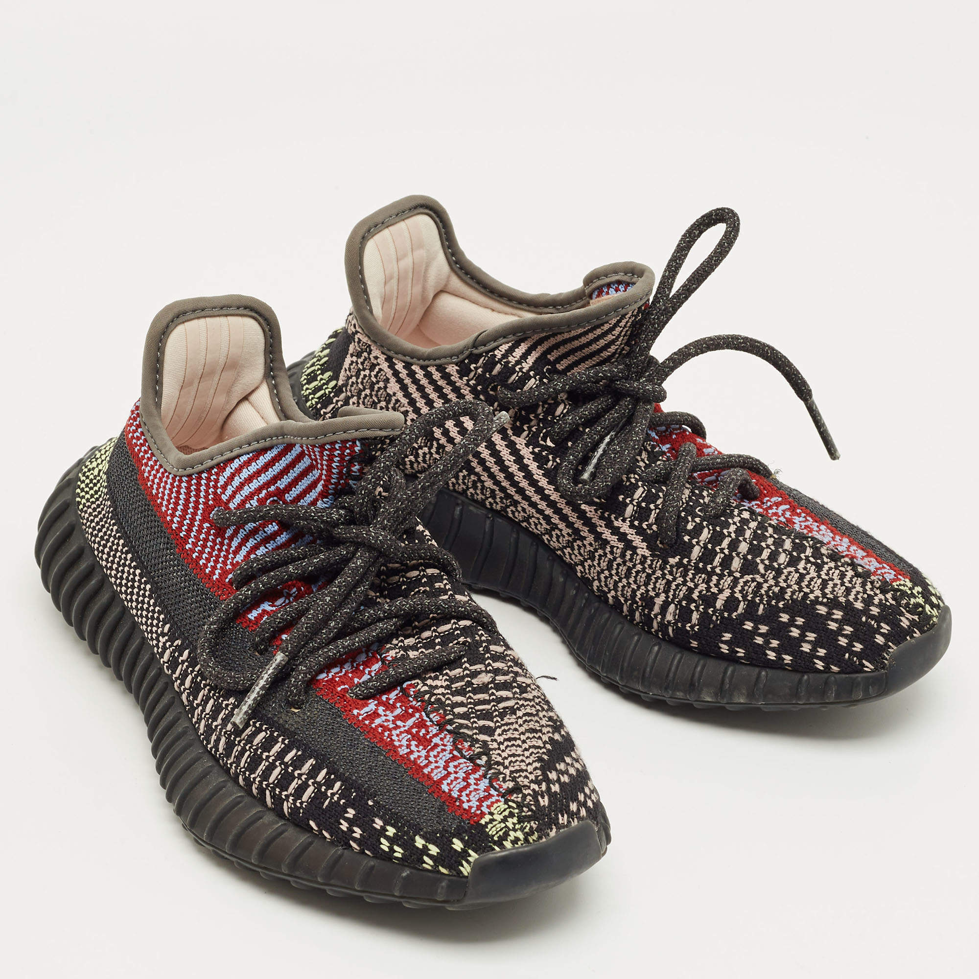 adidas gazelle silver green womens Yeezy Boost 350 V2 main image 0