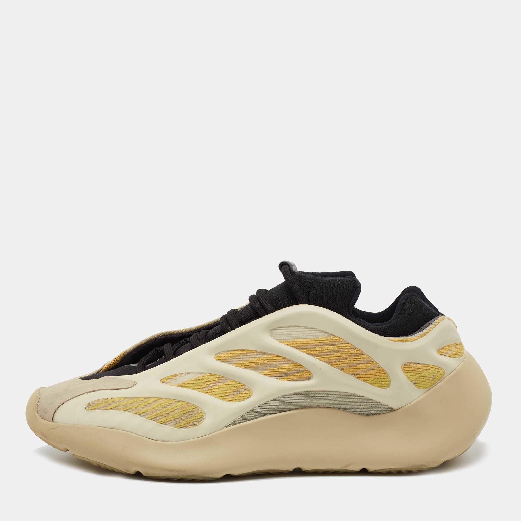 Pre Owned Yeezy x Adidas Multicolor Mesh and Rubber 700 V3 Safflower Sneakers Size 44 2/3