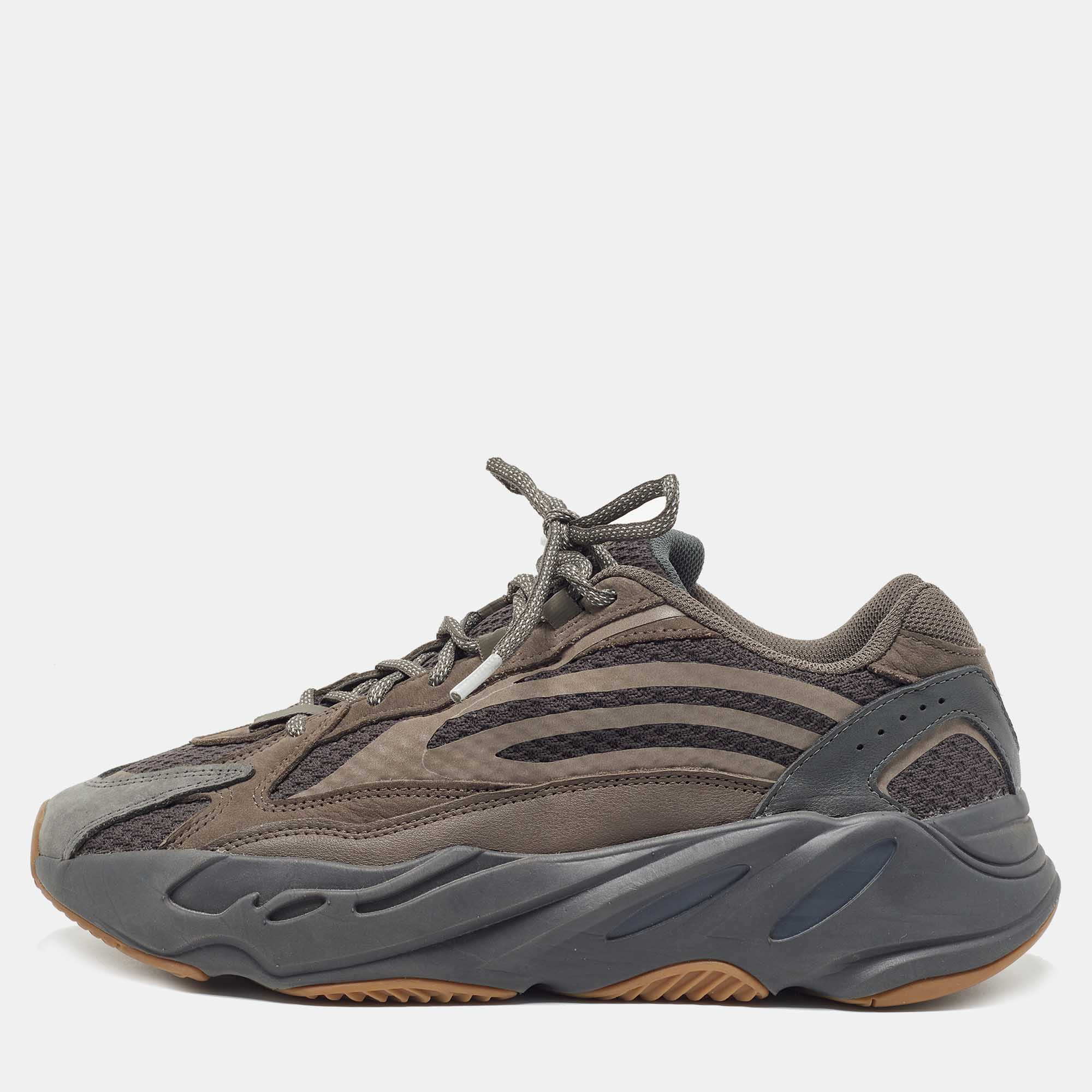 Yeezy x Adidas Grey Knit Fabric and Leather Boost 700 V2 Geode Sneakers Size 44