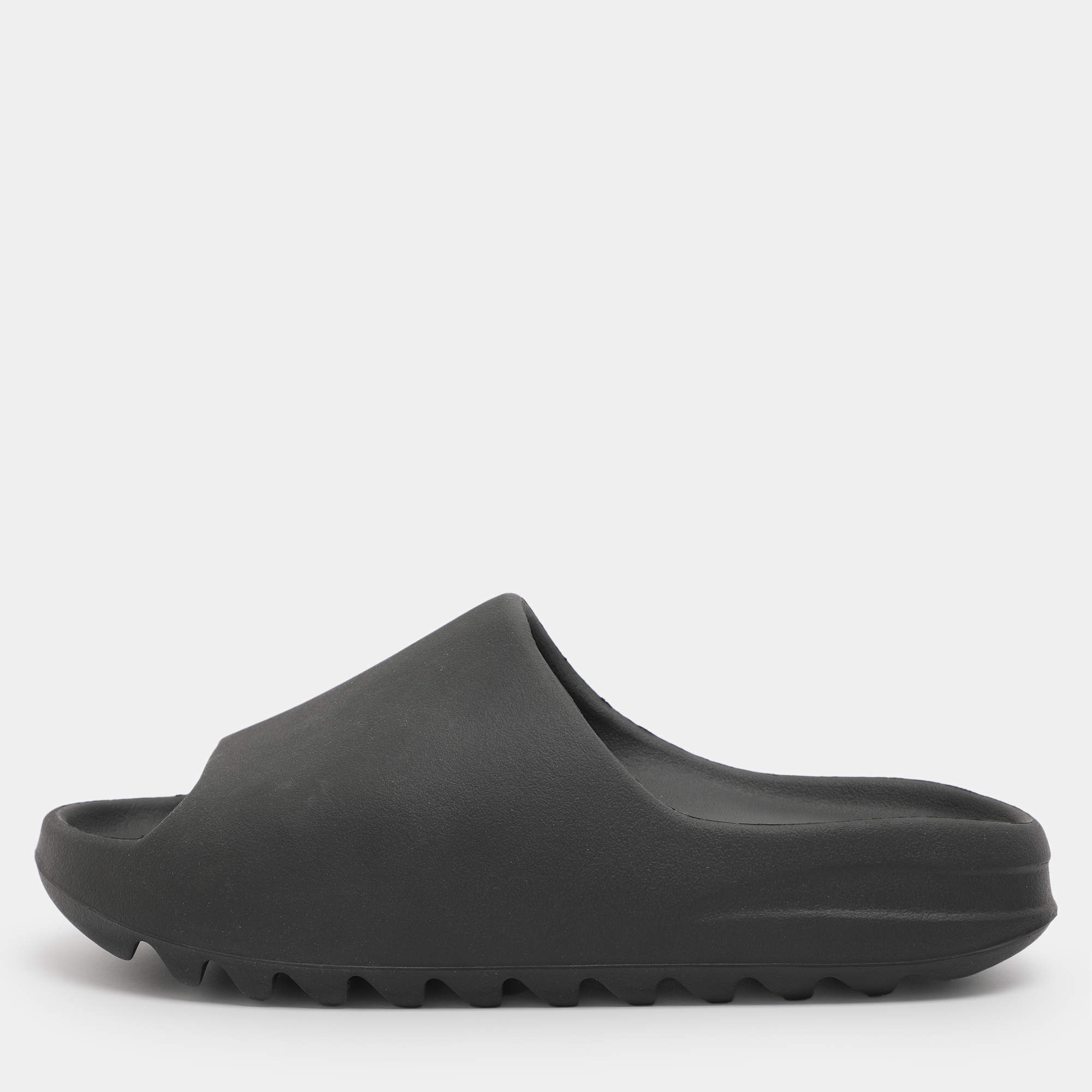 Pre Owned Yeezy x Adidas Black Rubber Onyx Slides Size 44.5