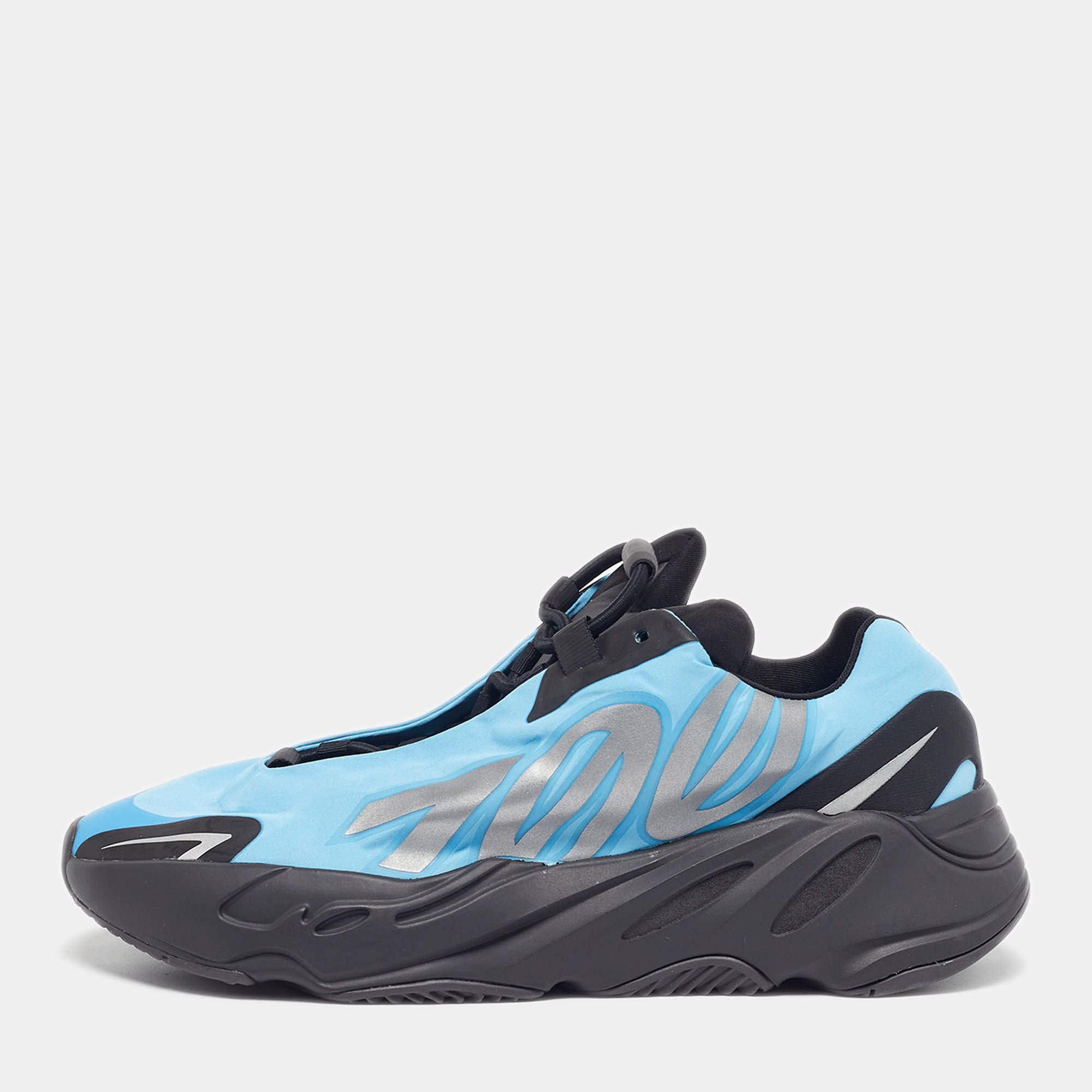 مملوكة مسبقًا Yeezy x Adidas Boost 700 MNVN Size 41.5 Blue Nylon Bright Cyan Low Top Sneakers