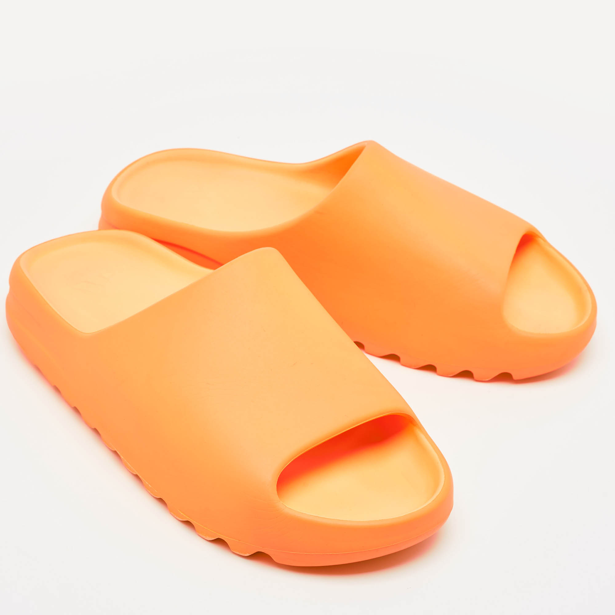 Pre Owned Yeezy x Adidas Orange Rubber Slide Sandals Size 46