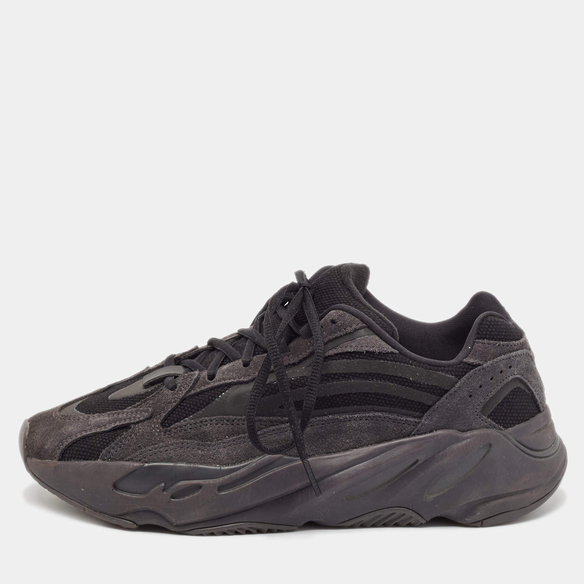 Yeezy x Adidas Black/Grey Canvas and Suede Boost 700 V2 Vanta Sneakers Size 42 2/3