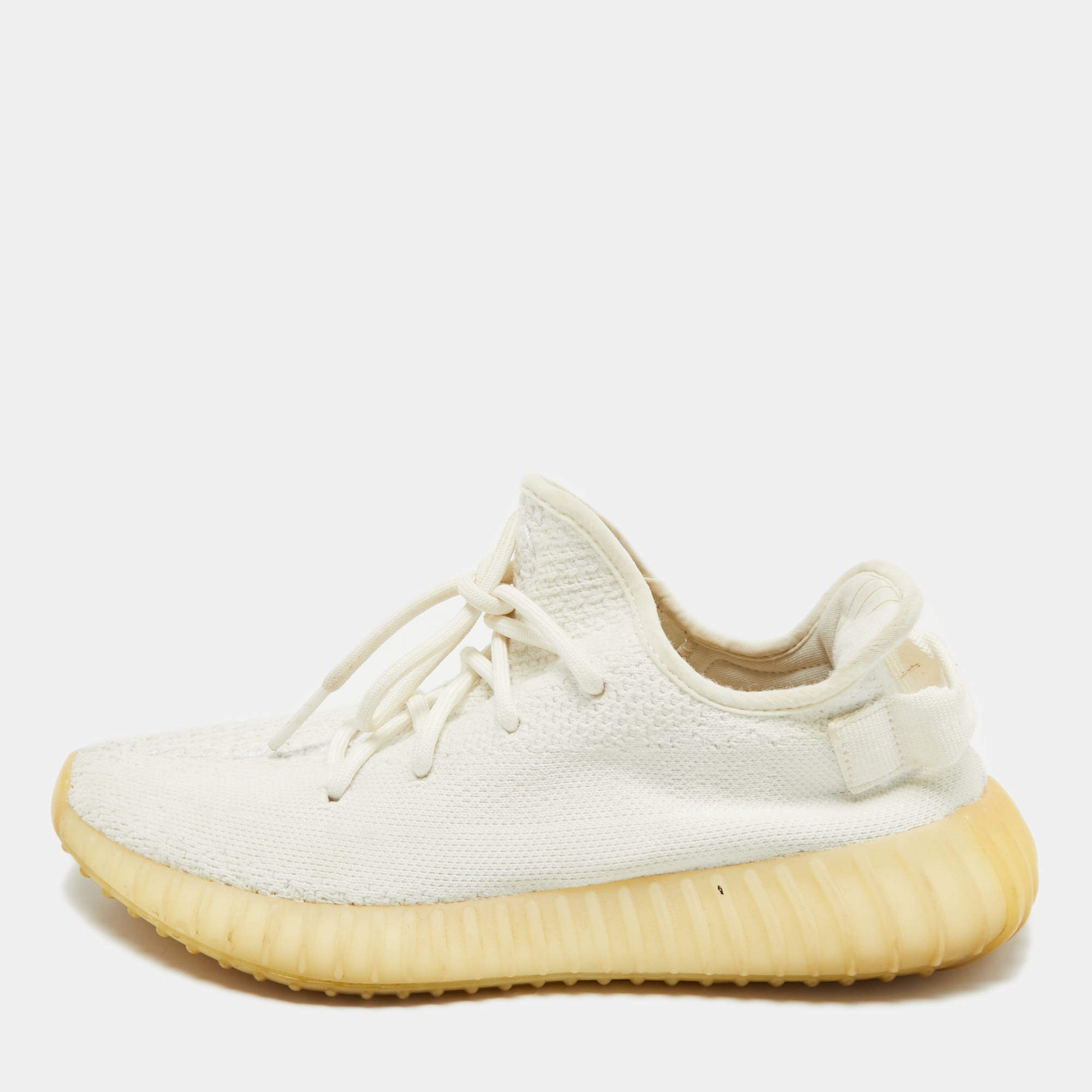 Pre Owned Yeezy x Adidas White Knit Fabric Boost 350 V2 Cream White Sneakers Size 401/3