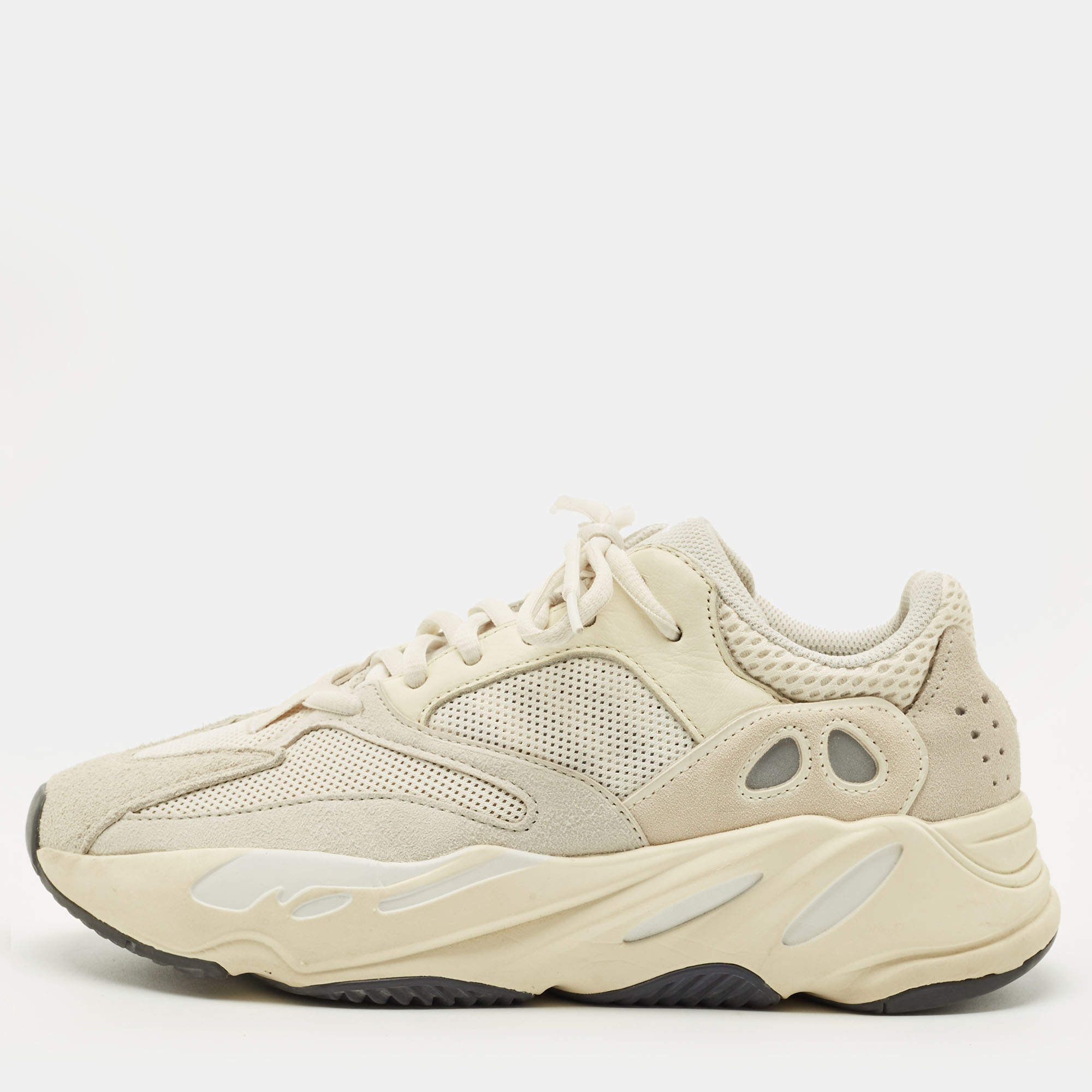 Pre Owned Yeezy x Adidas Cream Fabric and Suede Yeezy Boost 700 Lace Up Sneakers Size 40