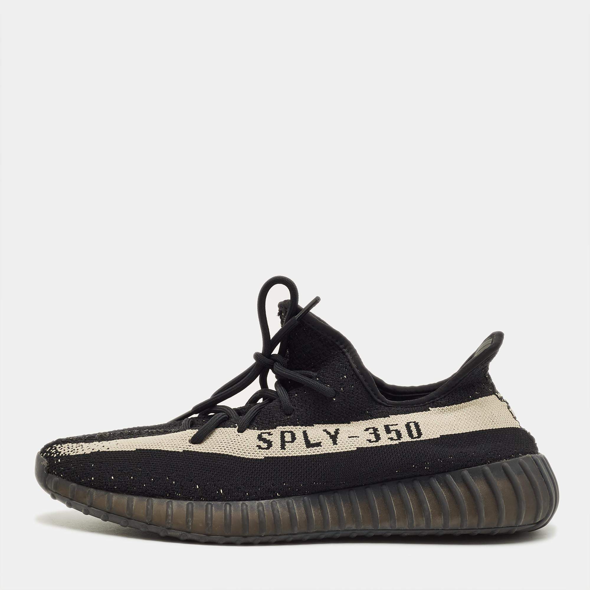 Pre Owned Yeezy x Adidas Black Knit Fabric Boost 350 V2 Low Top Sneakers Size 46.5