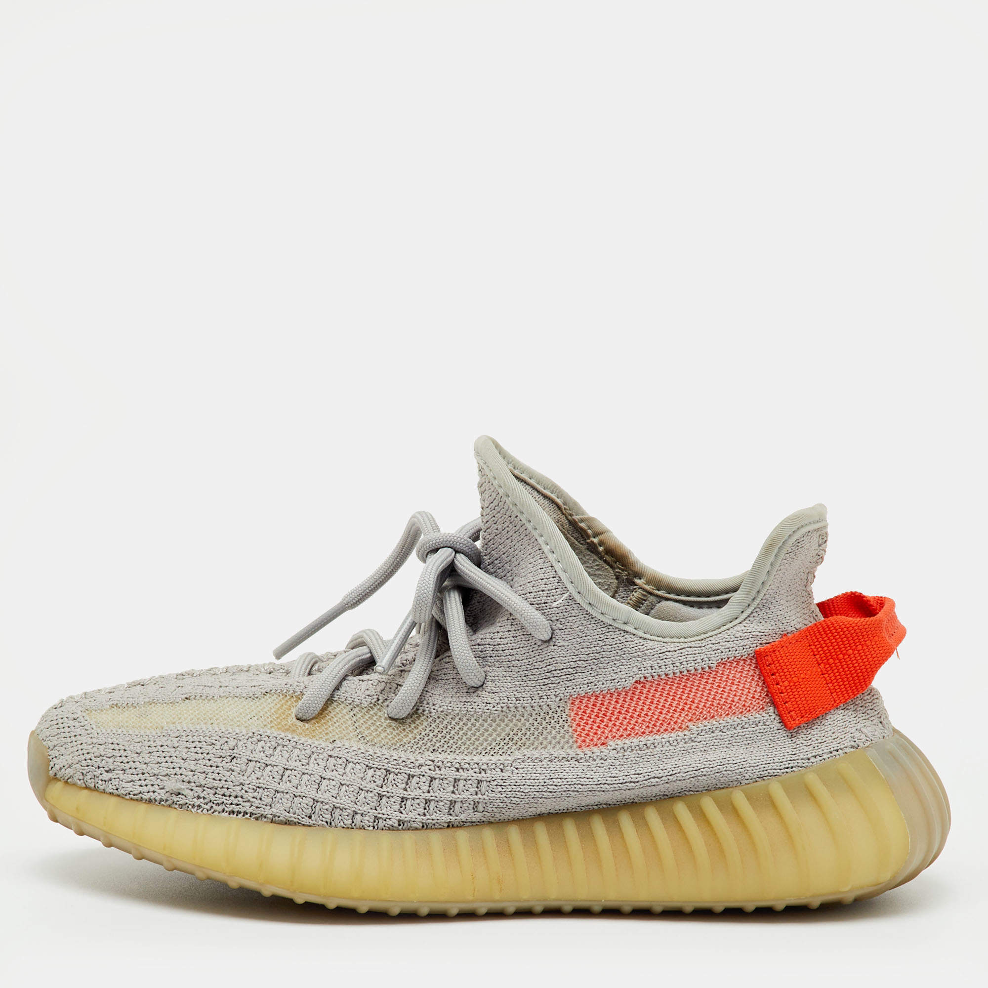 Pre Owned Yeezy x Adidas Grey Knit Fabric Boost 350 V2 Tail Light Sneakers Size 37 1/3