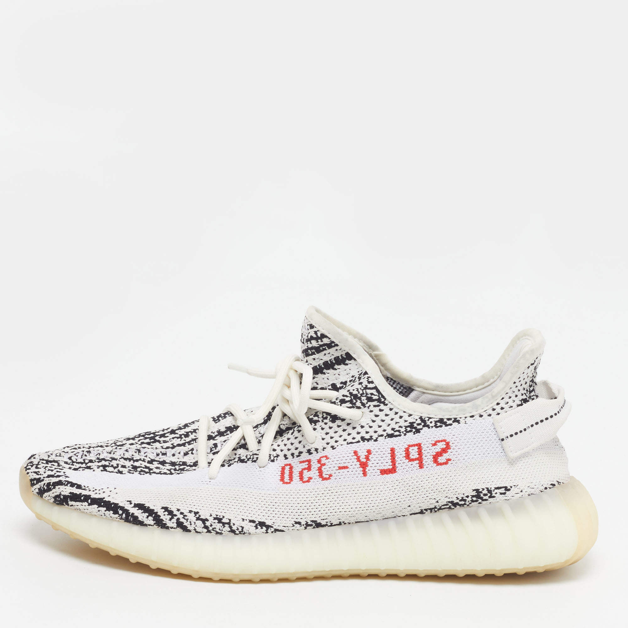 مملوكة مسبقًا حذاء رياضي ييزي x أديداس بوست 350 V2 أبيض/أسود قماش تريكو زيبرا مقاس 36 2/3