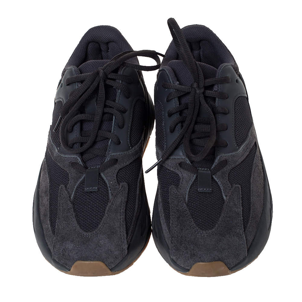 adidas yeezy 700 mens grey