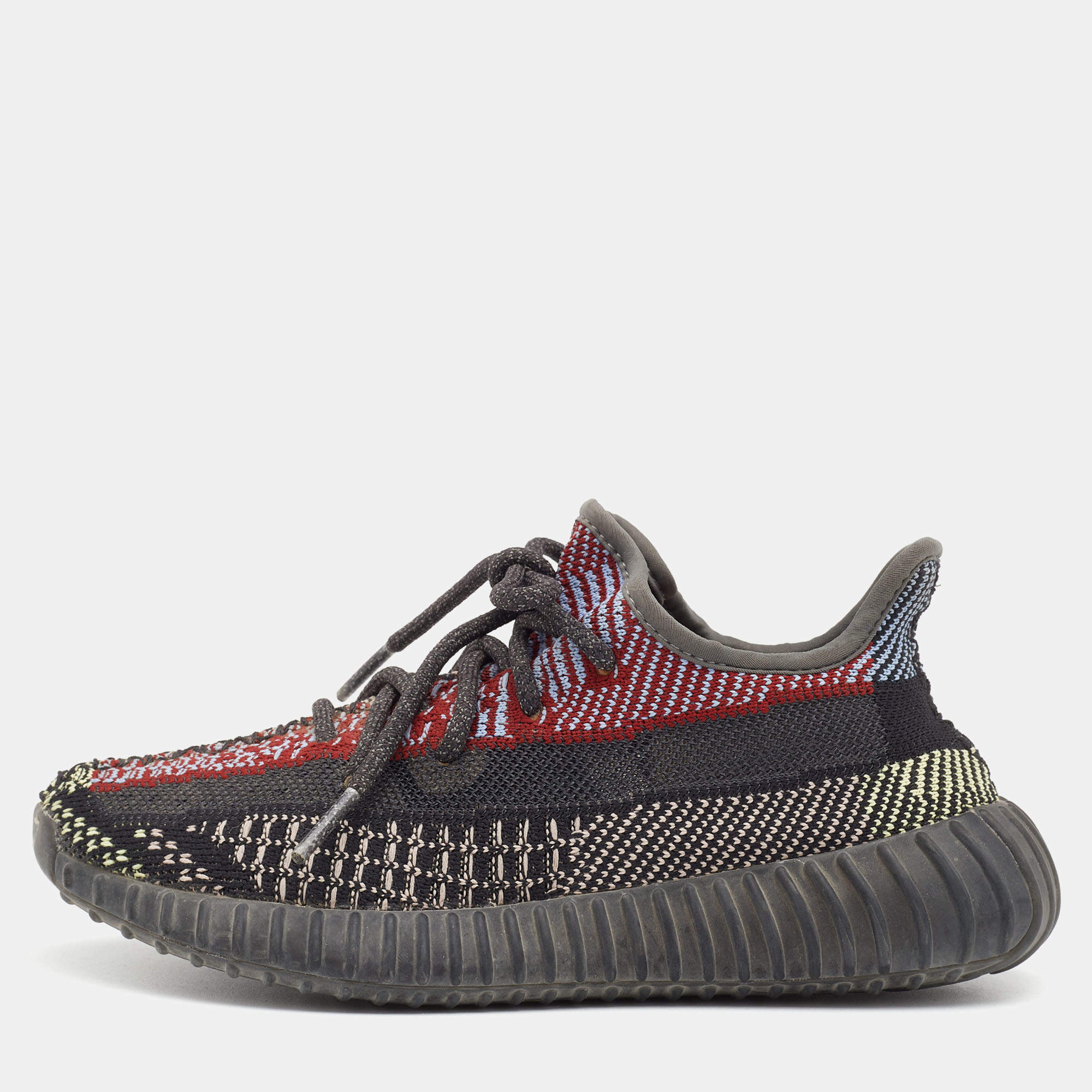 Pre Owned حذاء رياضي ييزي x أديداس بوست 350 ڨي2 يشيل (غير عاكس) قماش تريكو متعدد الألوان مقاس 36