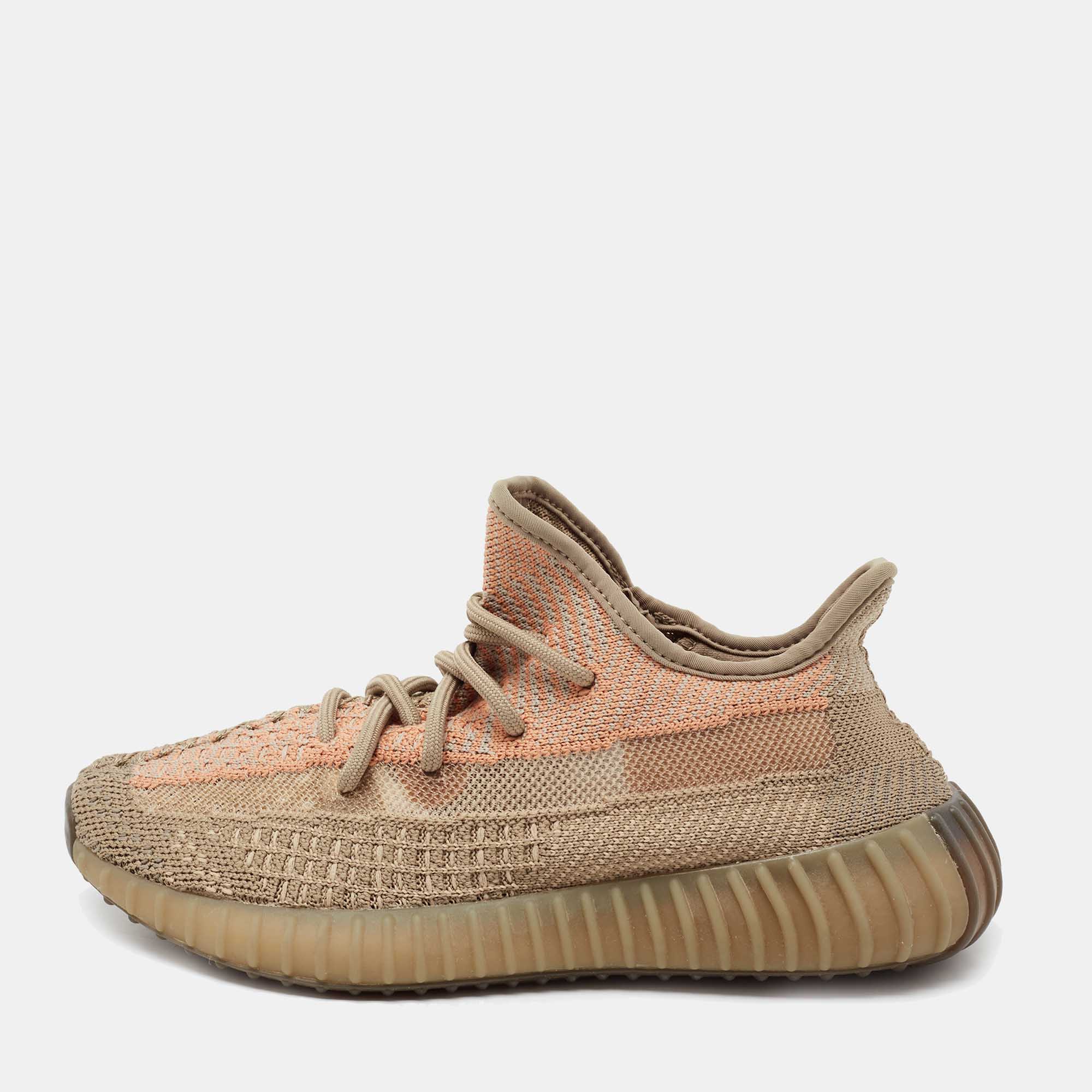 مملوكة مسبقًا Yeezy x Adidas Light Brown Knit Fabric Boost 350 V2 Sand Taupe Sneakers Size 37 1/3