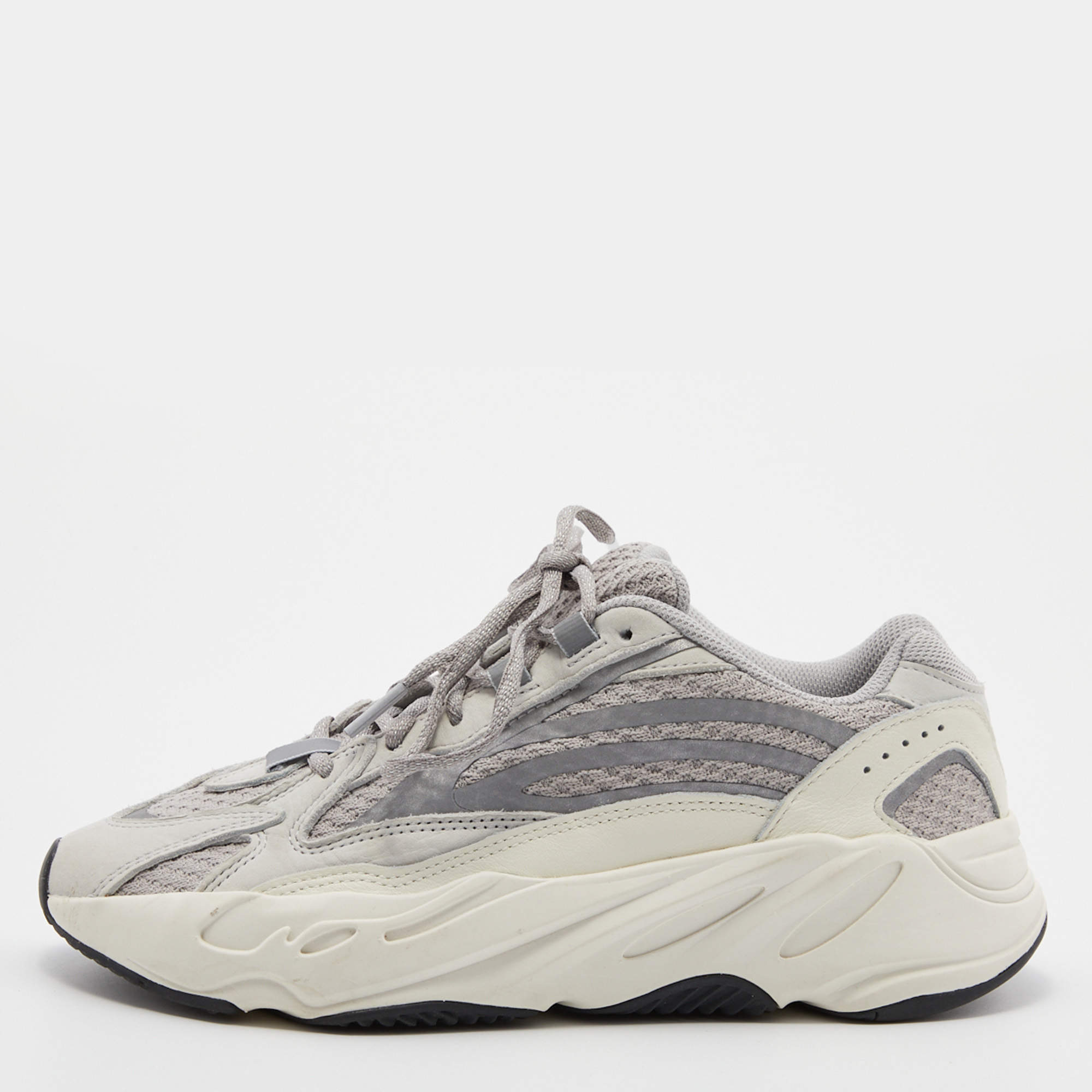 agencia Especificidad Cilios Yeezy x adidas Grey/Off-White Knit Fabric, Nubuck and Leather Boost 700 V2  Static Sneakers Size 40 2/3 Yeezy x Adidas | TLC