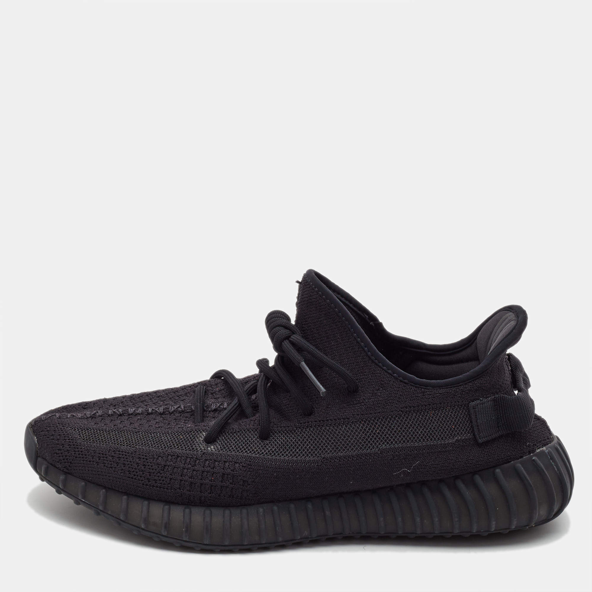 Pre Owned Yeezy x Adidas Black Knit Fabric Boost 350 V2 Onyx Sneakers Size 46 2/3