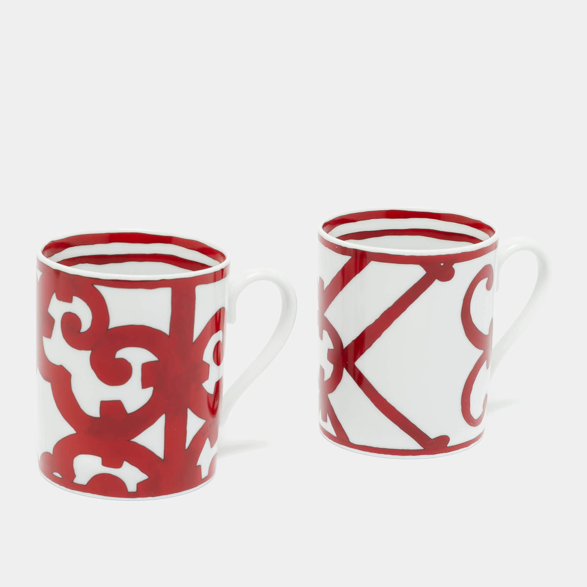 Pre Owned Hermès Red/White Porcelain Balcon du Guadalquivir Mugs Set of 2