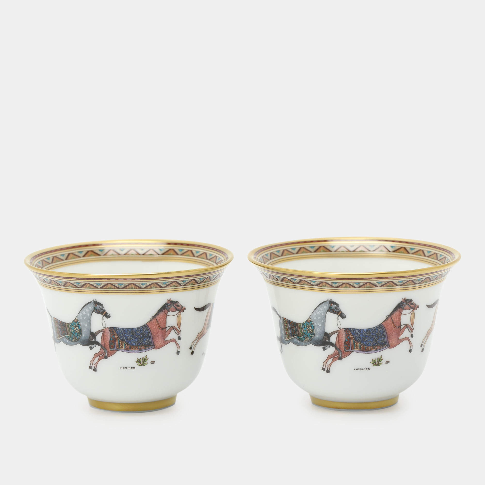 Pre Owned Hermès Porcelain White Cheval d'Orient No.1 Mini Cup Set