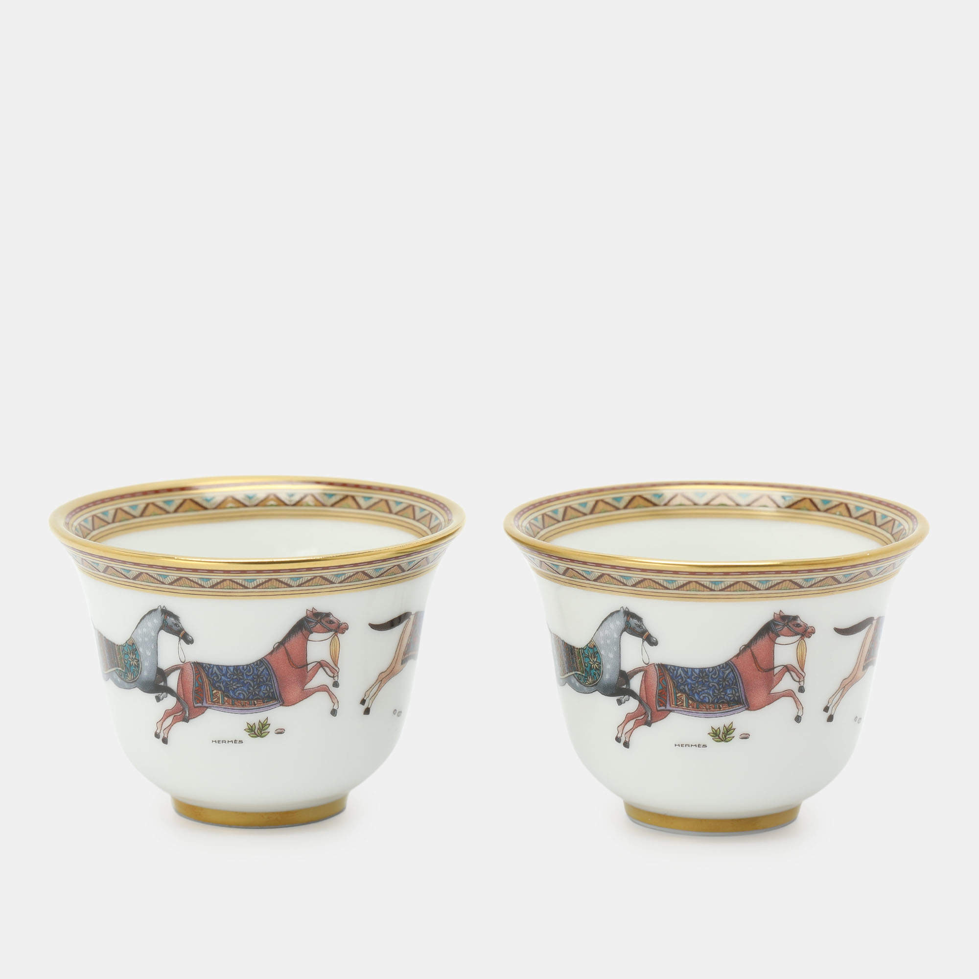 Pre Owned Hermès Porcelain White Cheval d'Orient No.1 Mini Cup Set