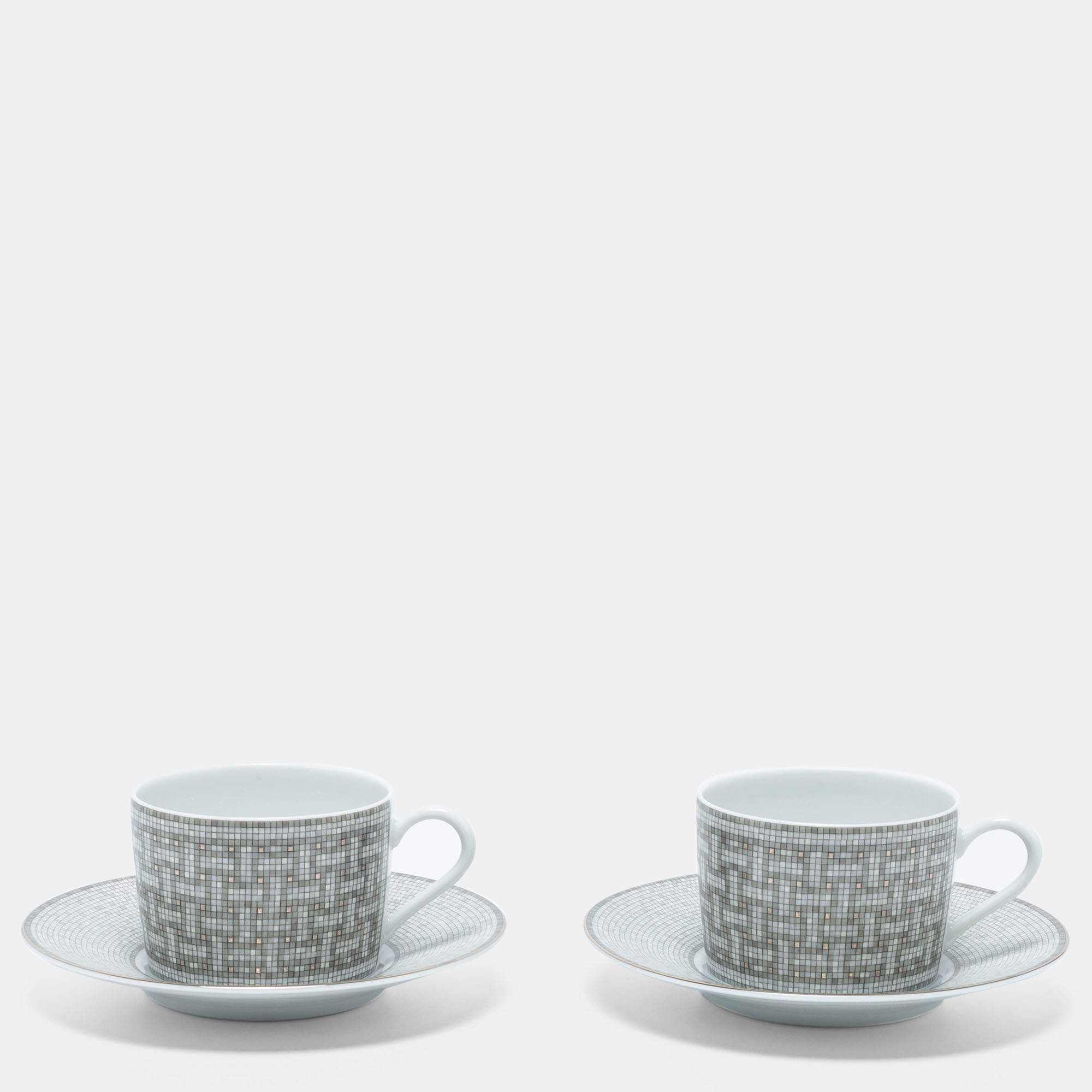 Pre Owned Hermès Mosaique AU 24 Platinum Tea Cup & Saucer Set