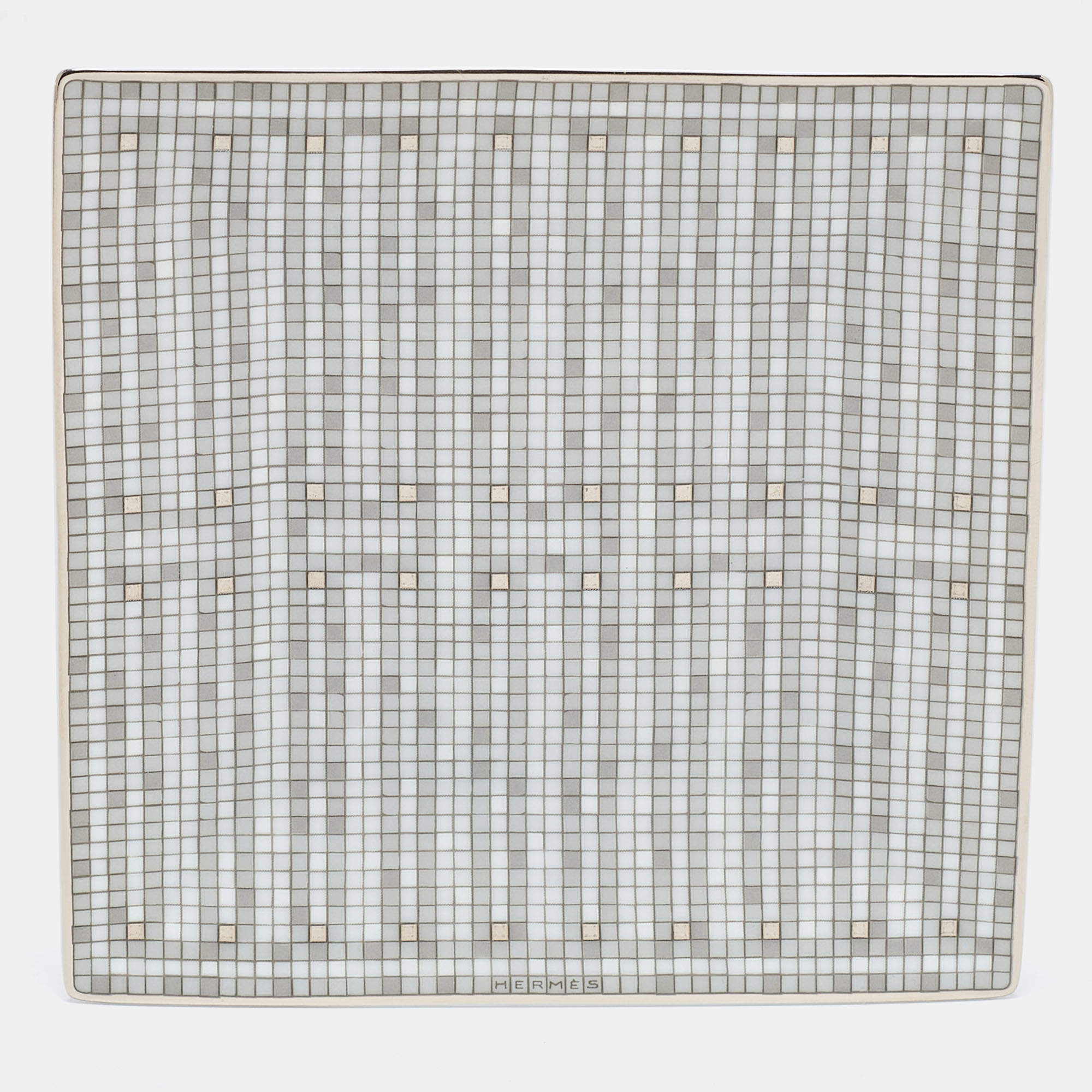 Pre Owned Hermes Mosaique au 24 Platinum n°2 Square Plate
