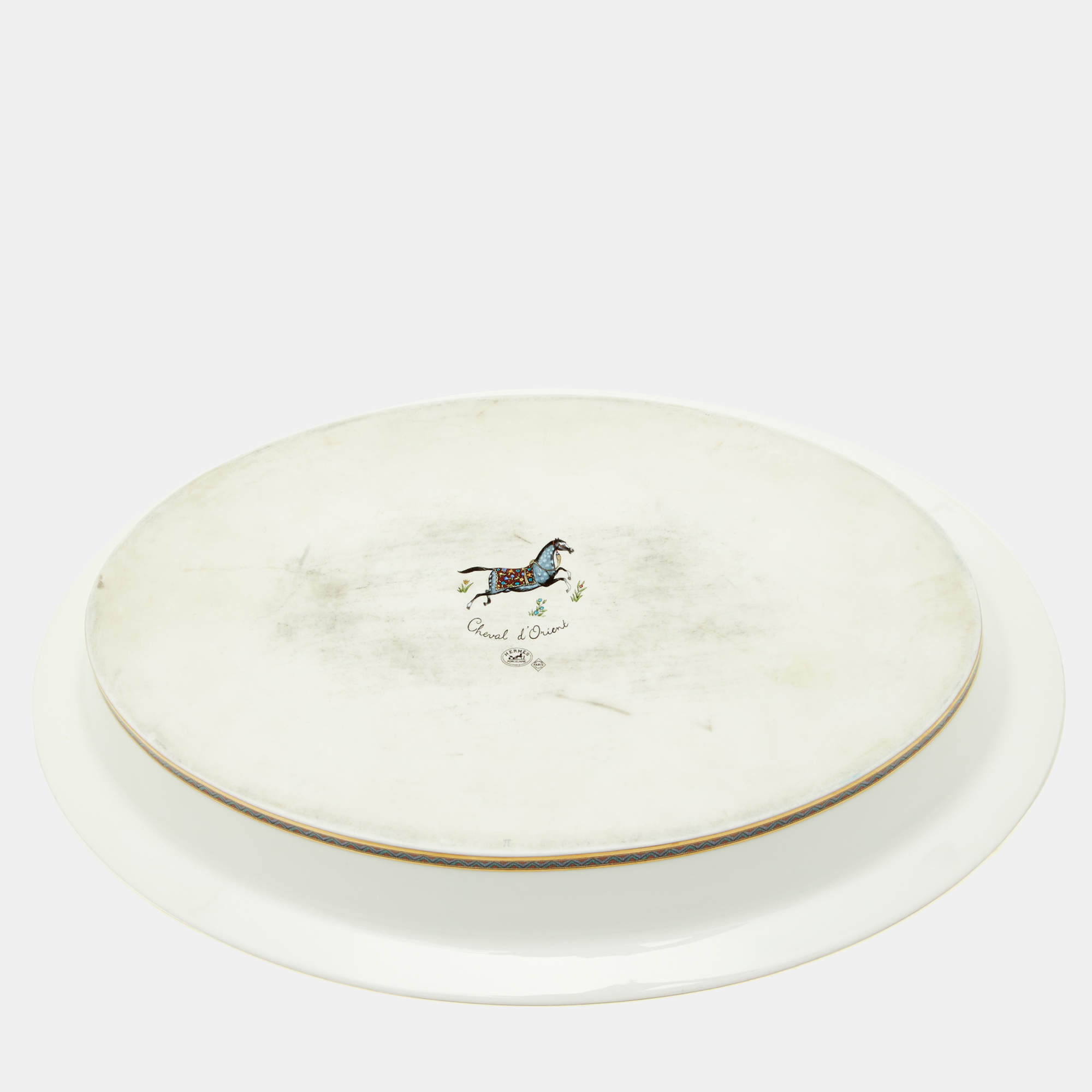 Pre Owned Hermès Cheval d’Orient White Printed Porcelain Vegetable Dish 