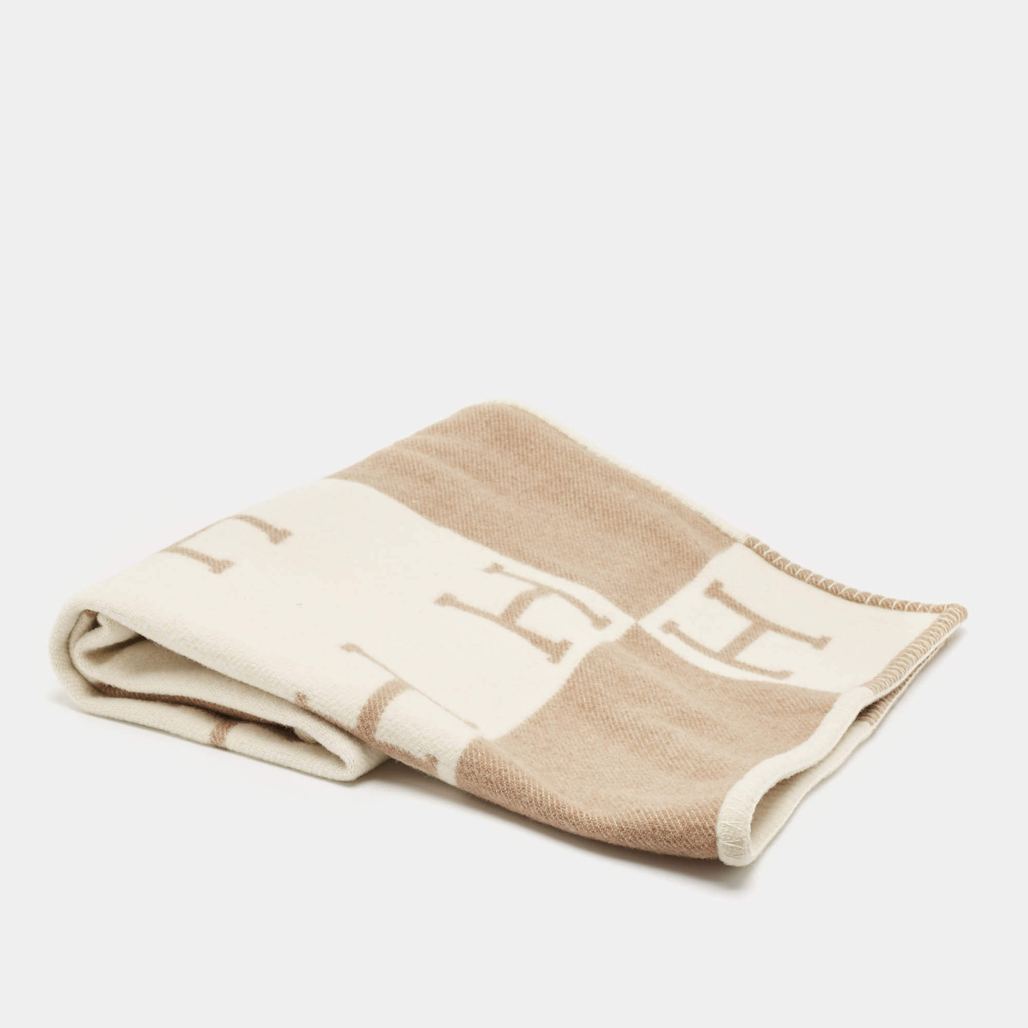 Hermès Noisette Moyen/Blanc Cashmere Avalon Baby Blanket