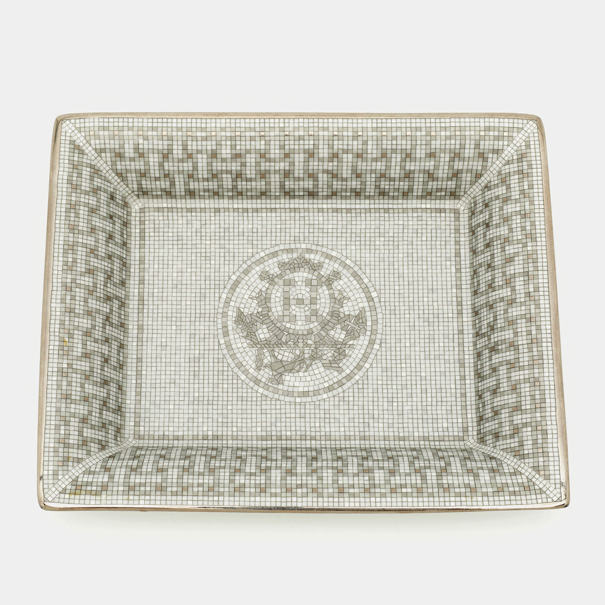 مملوكة مسبقًا Hermès Mosaique AU 24 Platinum Change Tray