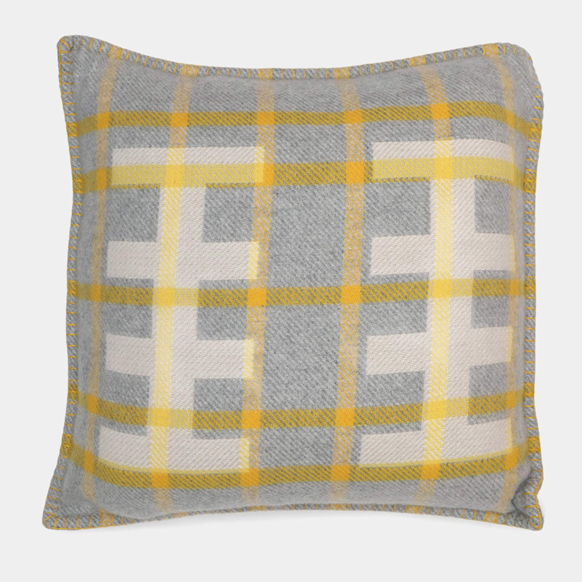 مملوكة مسبقًا Hermes Echelle Cushion Gri-Suri Wool 100%