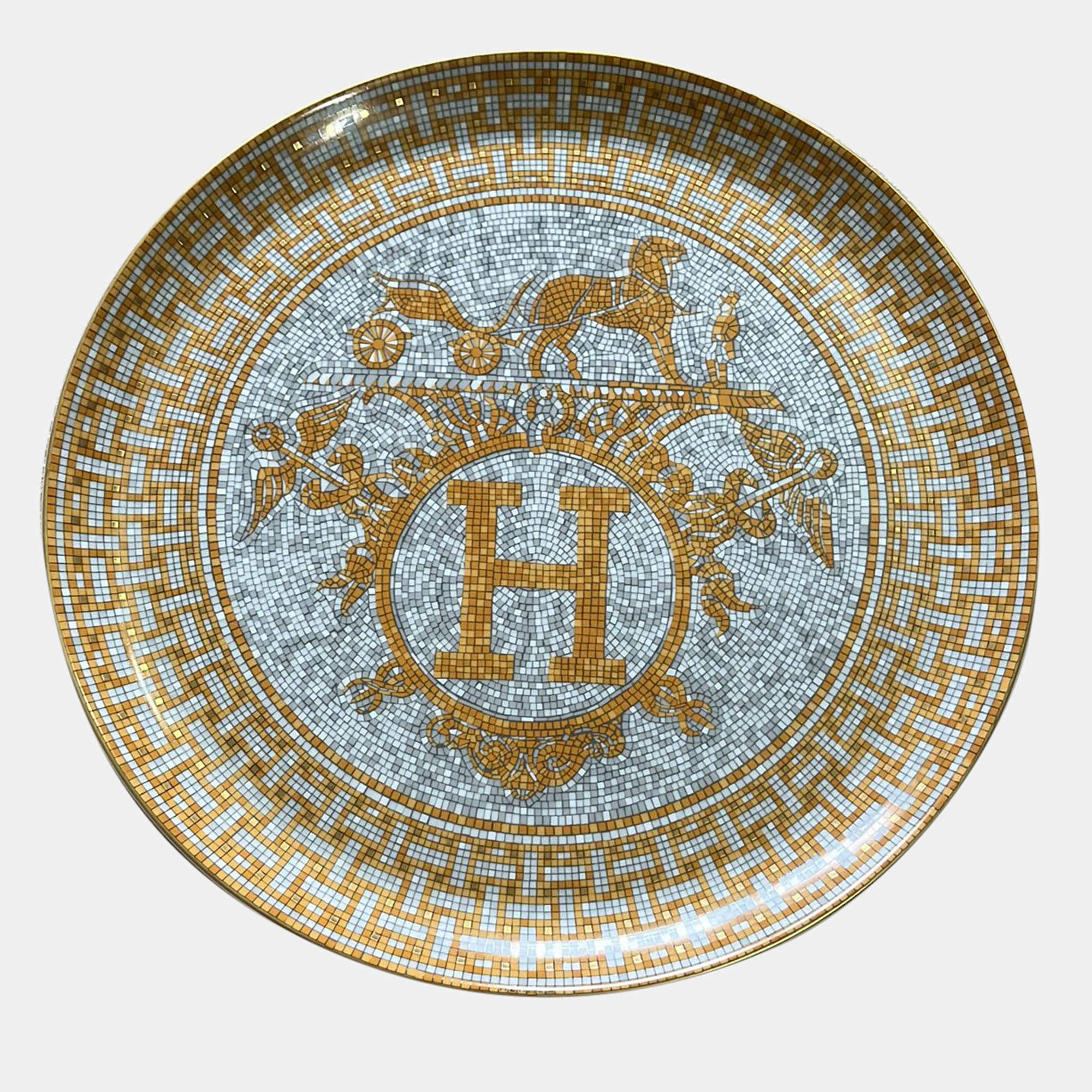 Pre Owned Hermes porcelain Mosaïque au 24 Gold Tart Platter