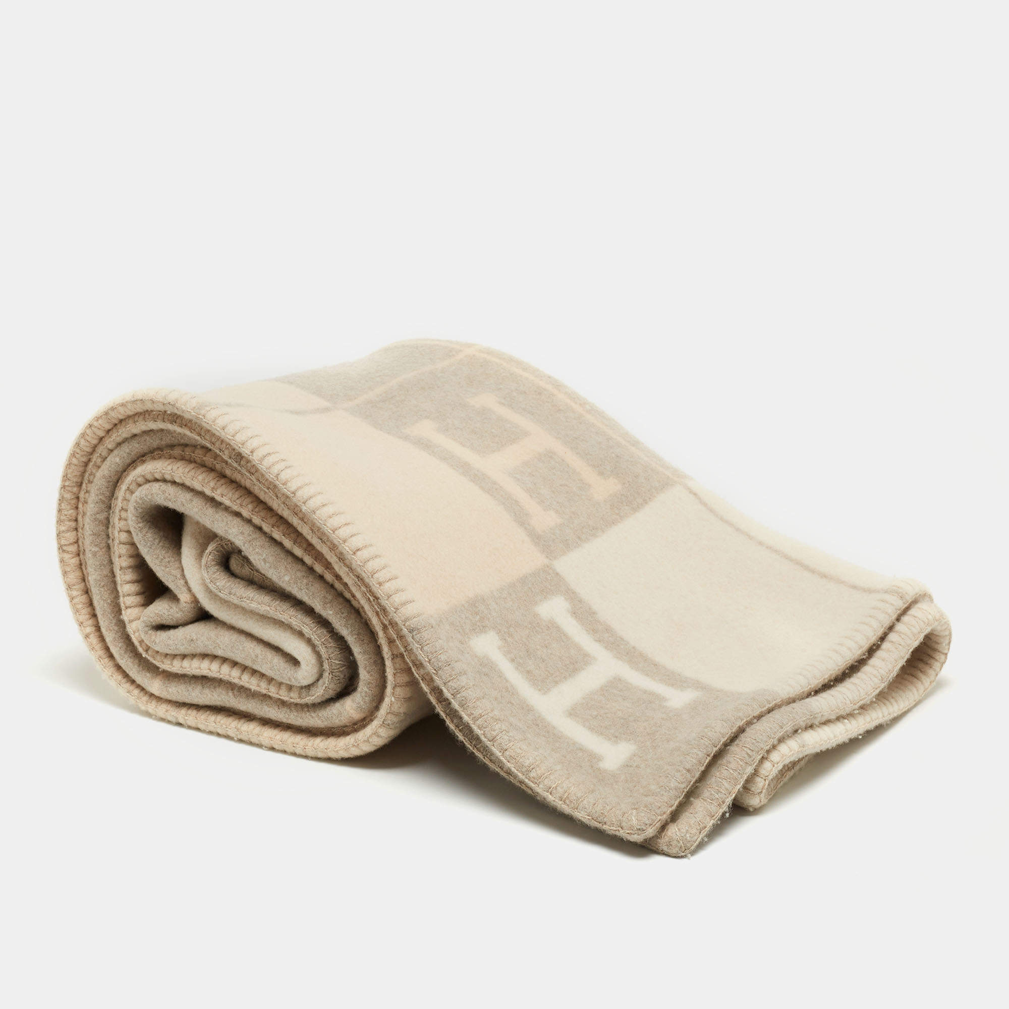 Hermès Beige Cashmere & Wool Avalon III Blanket