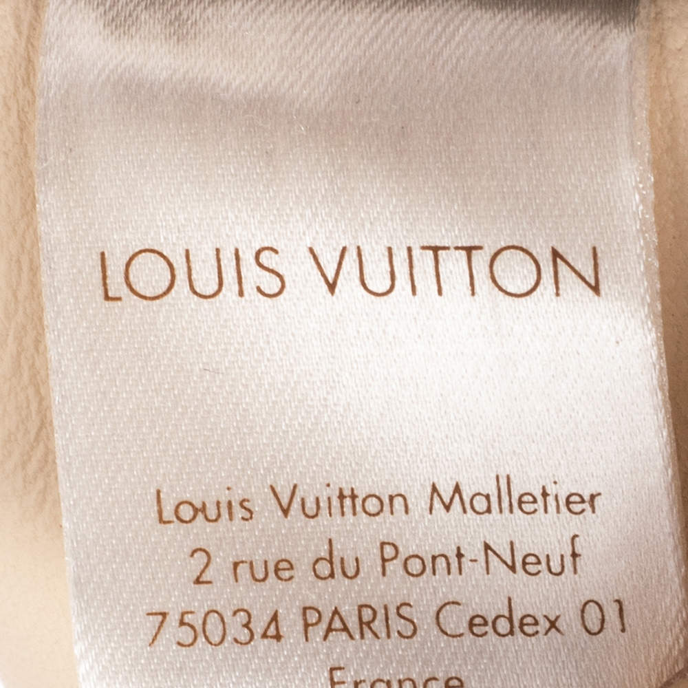 Louis Vuitton GI0251 Monogramm Dudu-Oscar Hund Plüschpuppe Monogramm  Leinwand/Le